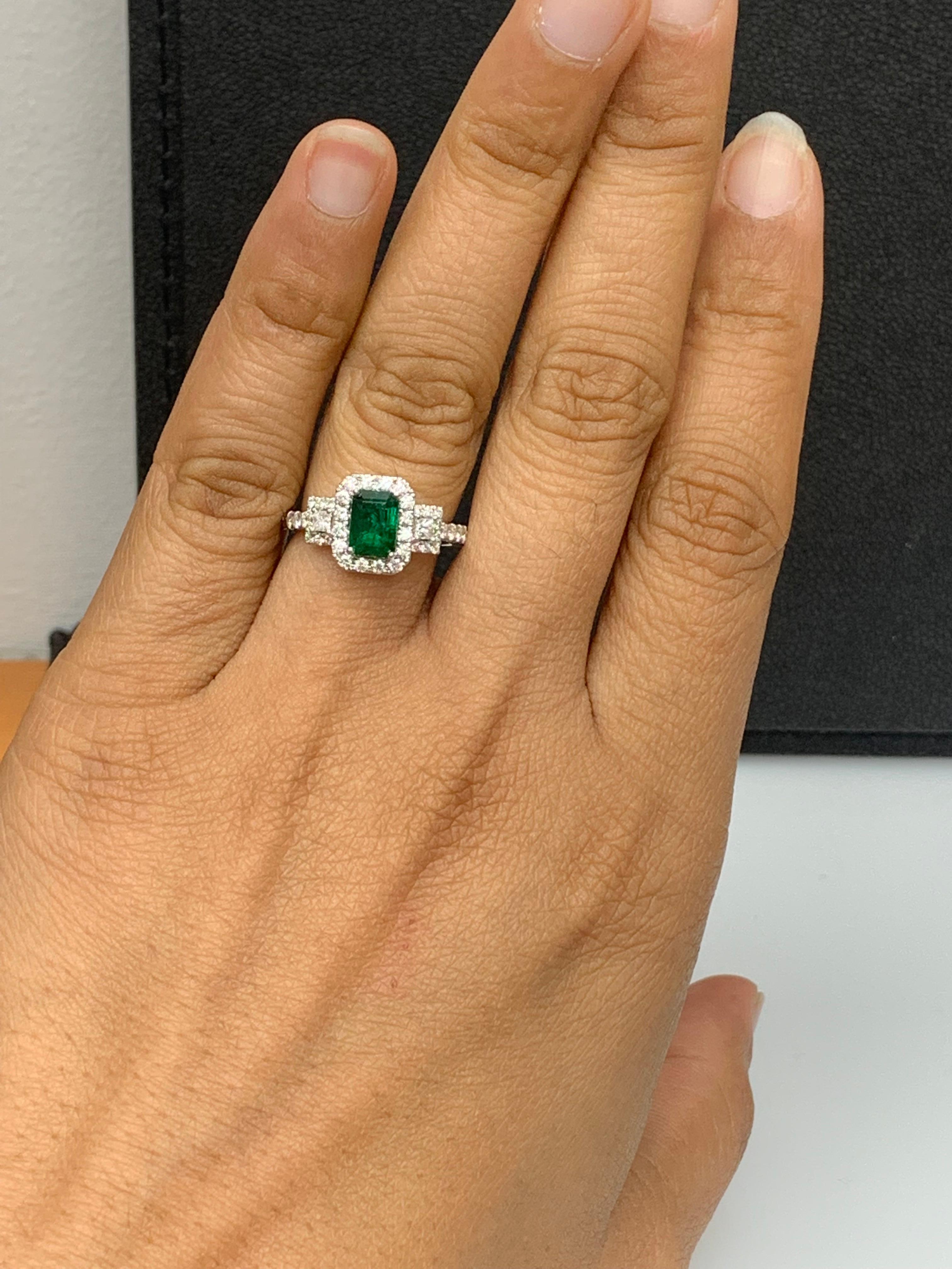 1.10 Carat Emerald Cut Emerald and Diamond Ring in 18k White Gold For Sale 4
