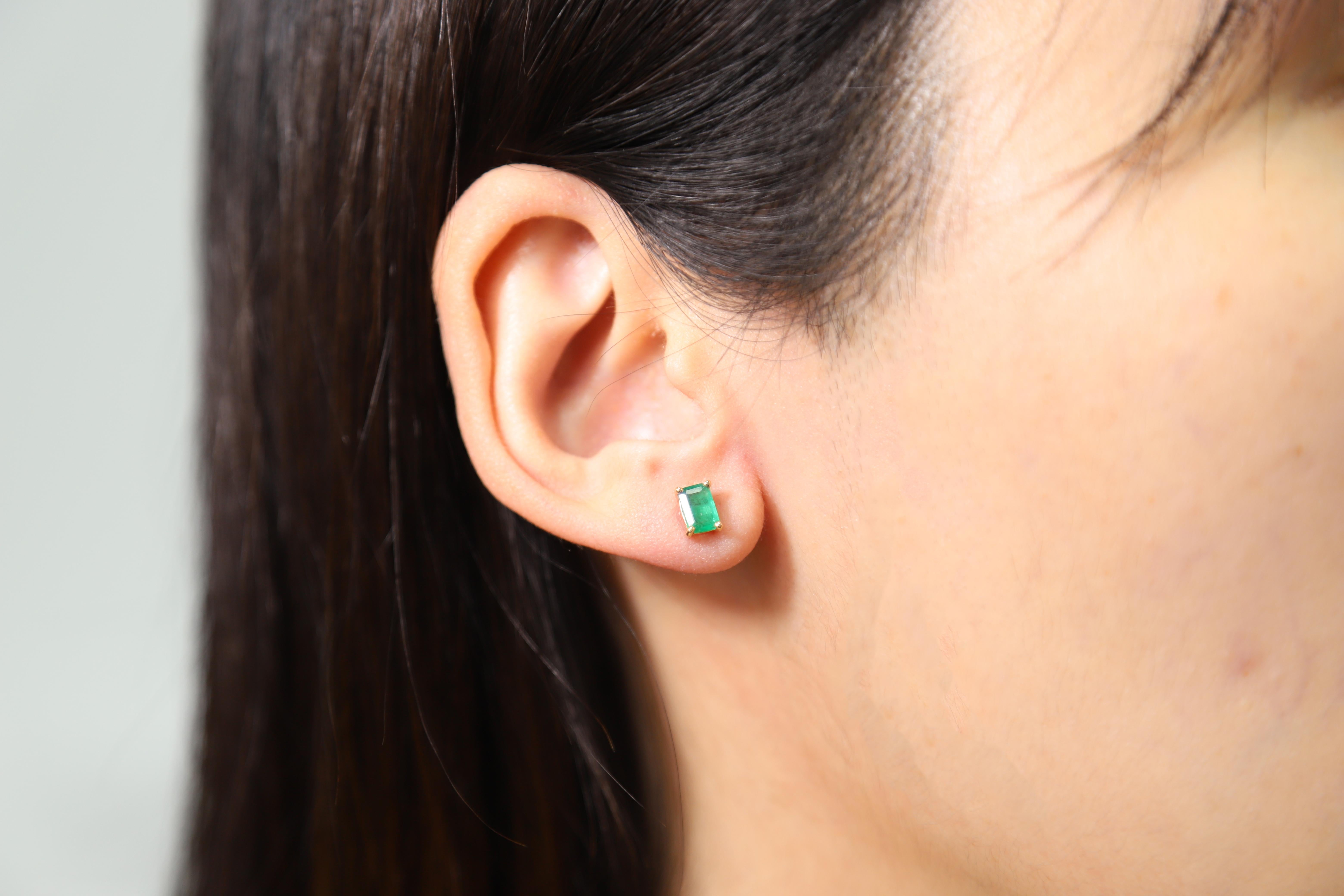 Art Deco 1.10 Carat Emerald Cut Emerald Diamond Accents 14K Yellow Gold Stud Earring