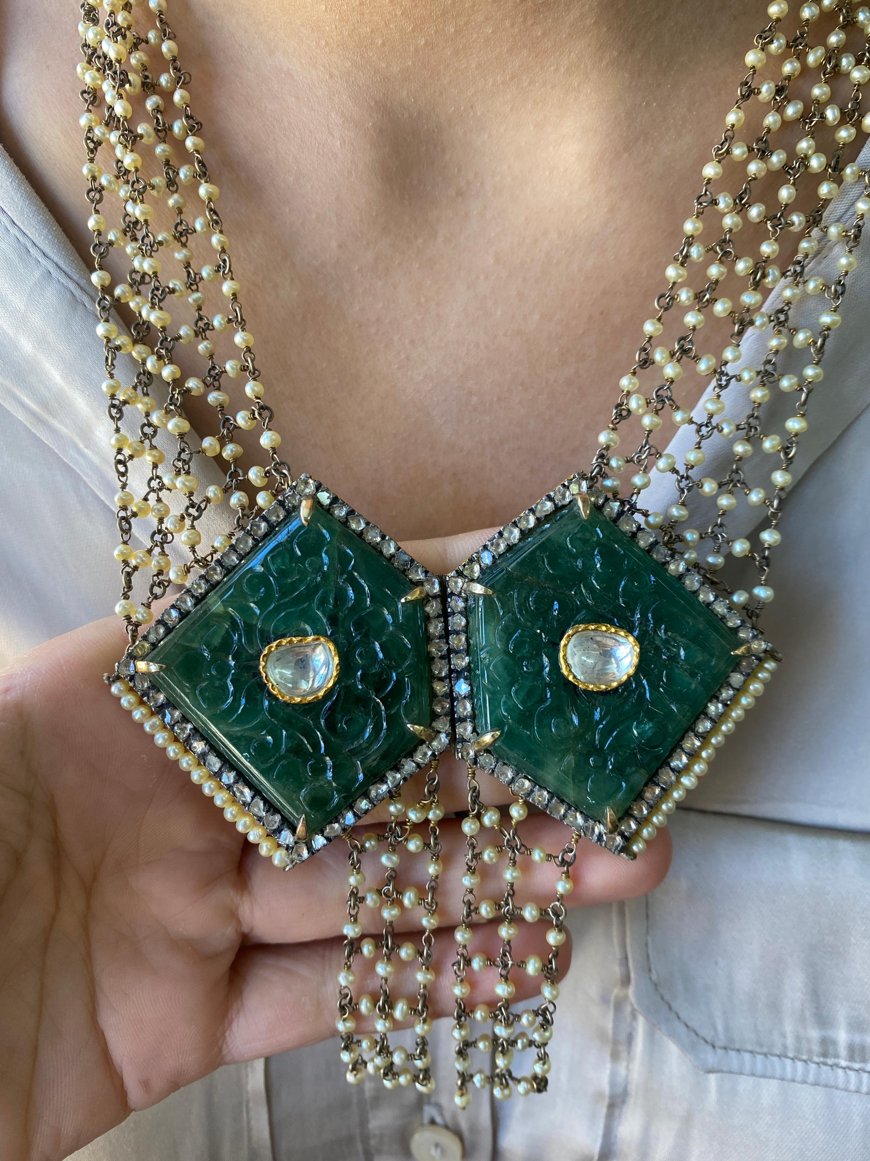 110 Karat Smaragd-, Diamant- und Perlen-Perlen-Halskette im Angebot 3