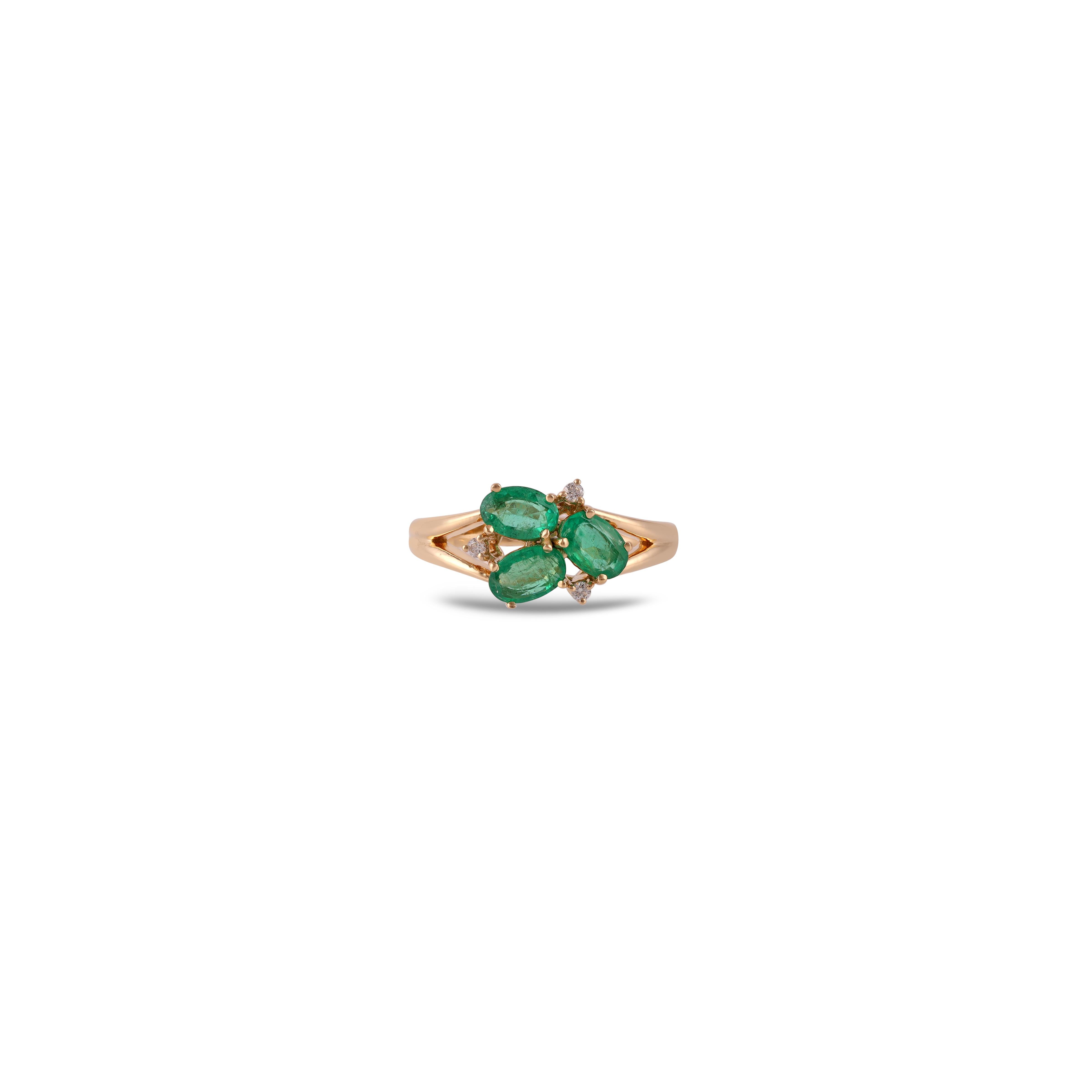 Magnificent  Emerald ring.  
Emerald & Diamond Ring 18K Yellow Gold 

 Emerald - 1.10 Carat
Diamond - 0.05 Carat
18 Karat Yellow Gold




Custom Services
Resizing is available.
Request Customization
