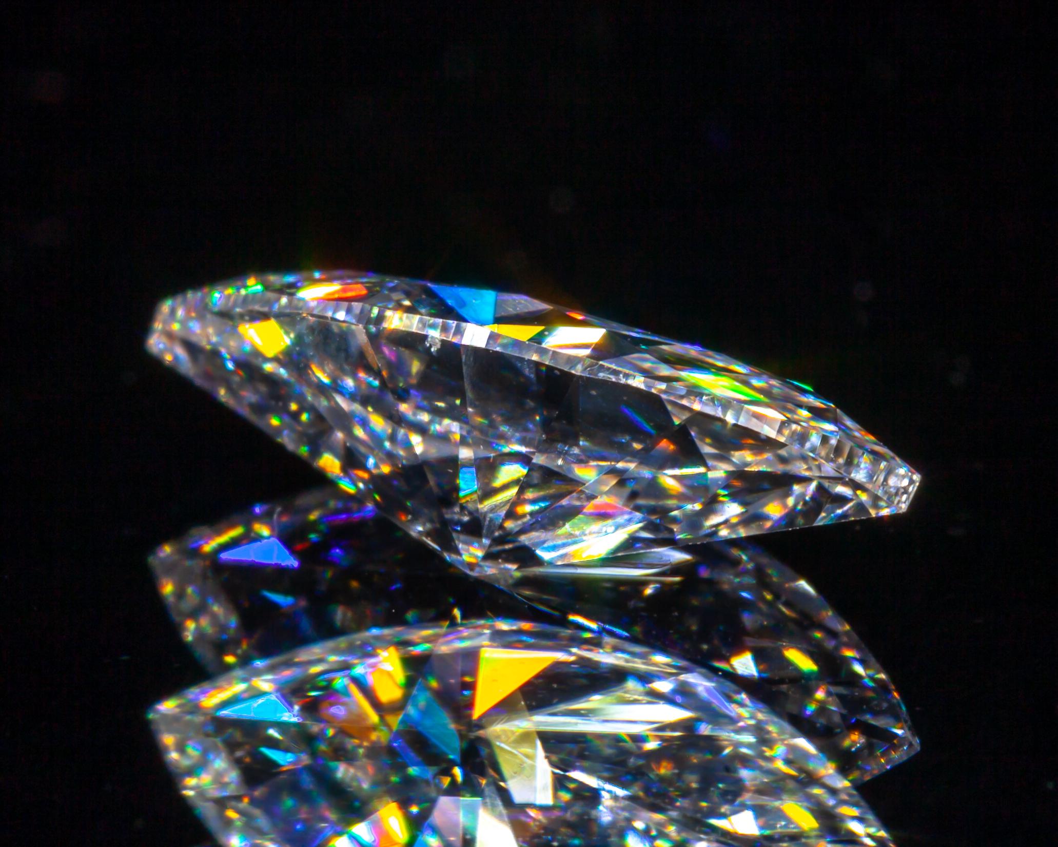 1,10 Karat Loser D / I1 Marquise-Diamant im Brillantschliff GIA zertifiziert (Marquiseschliff) im Angebot