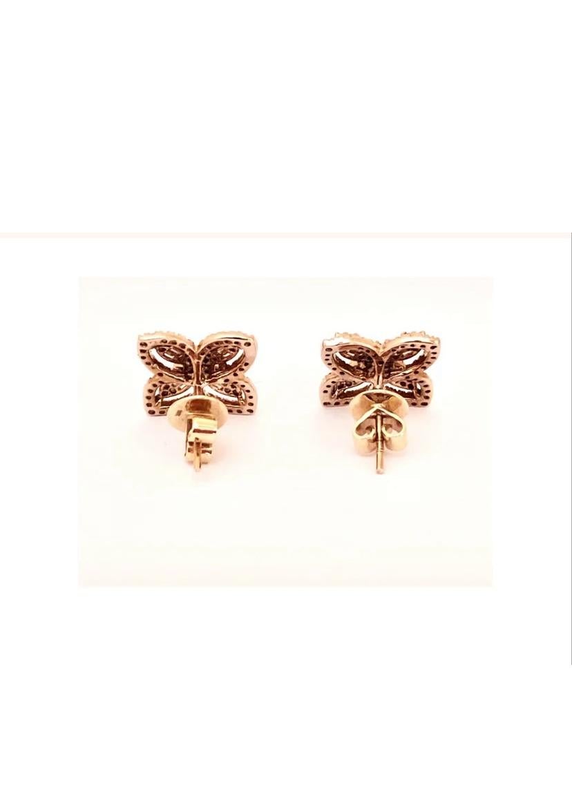 Donna Orecchini con fiori di diamanti naturali da 1,10 carati in oro 18 carati in vendita