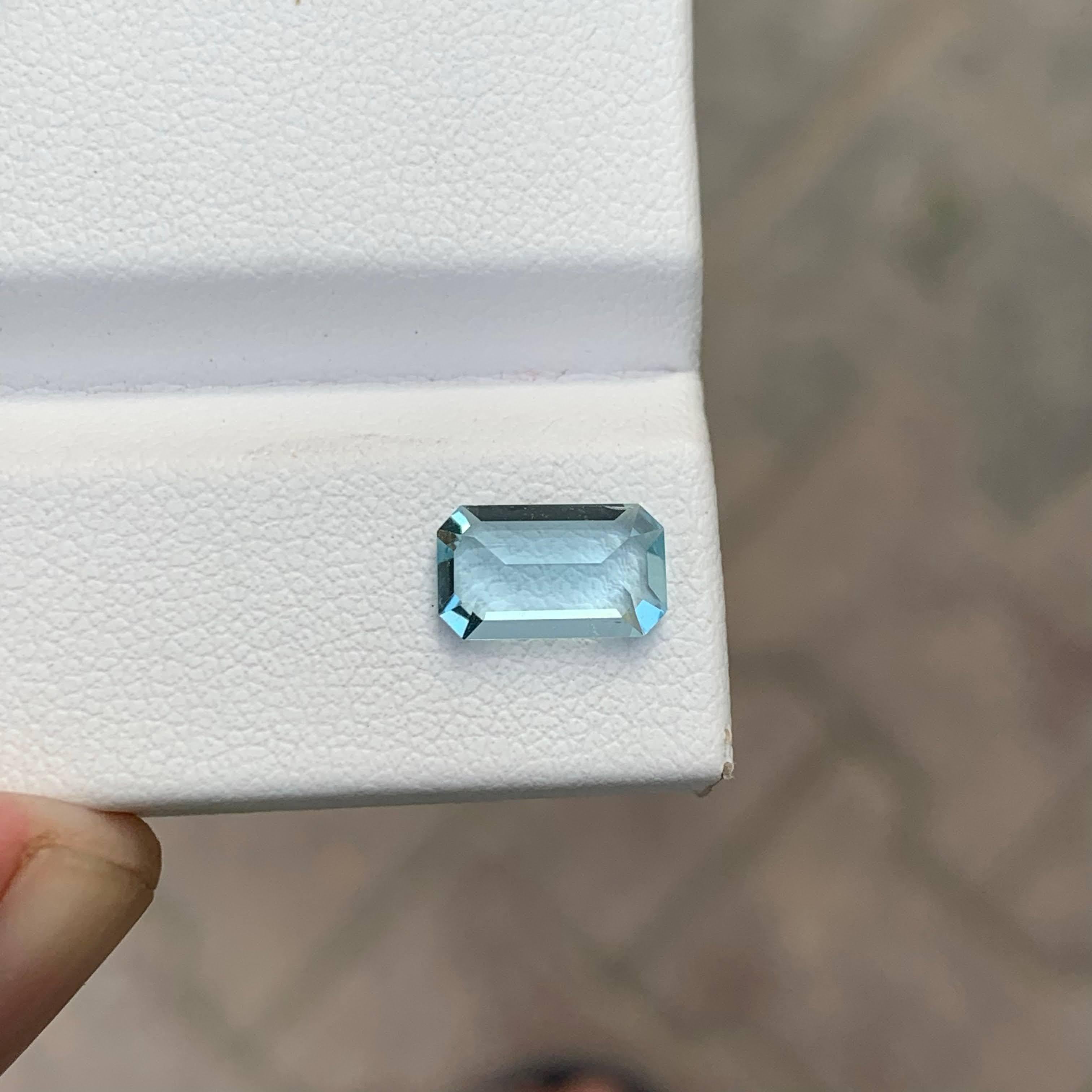 da uomo o donna 1,10 carati di acquamarina blu naturale allentata pietra taglio smeraldo Gemma pakistana in vendita