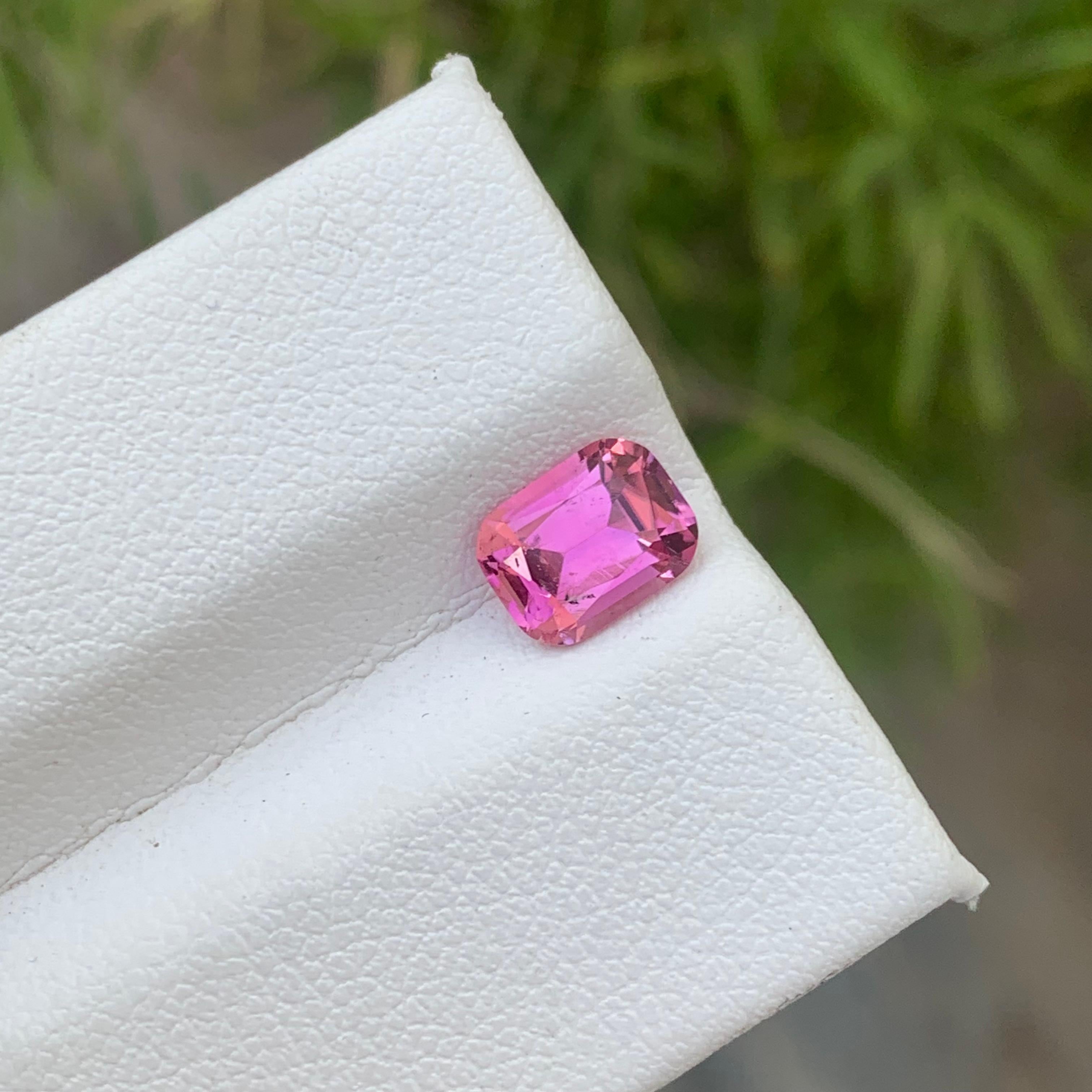 1.10 Carat Natural Loose Hot Pink Tourmaline Gemstone Cushion Shape Kunar Mine For Sale 3