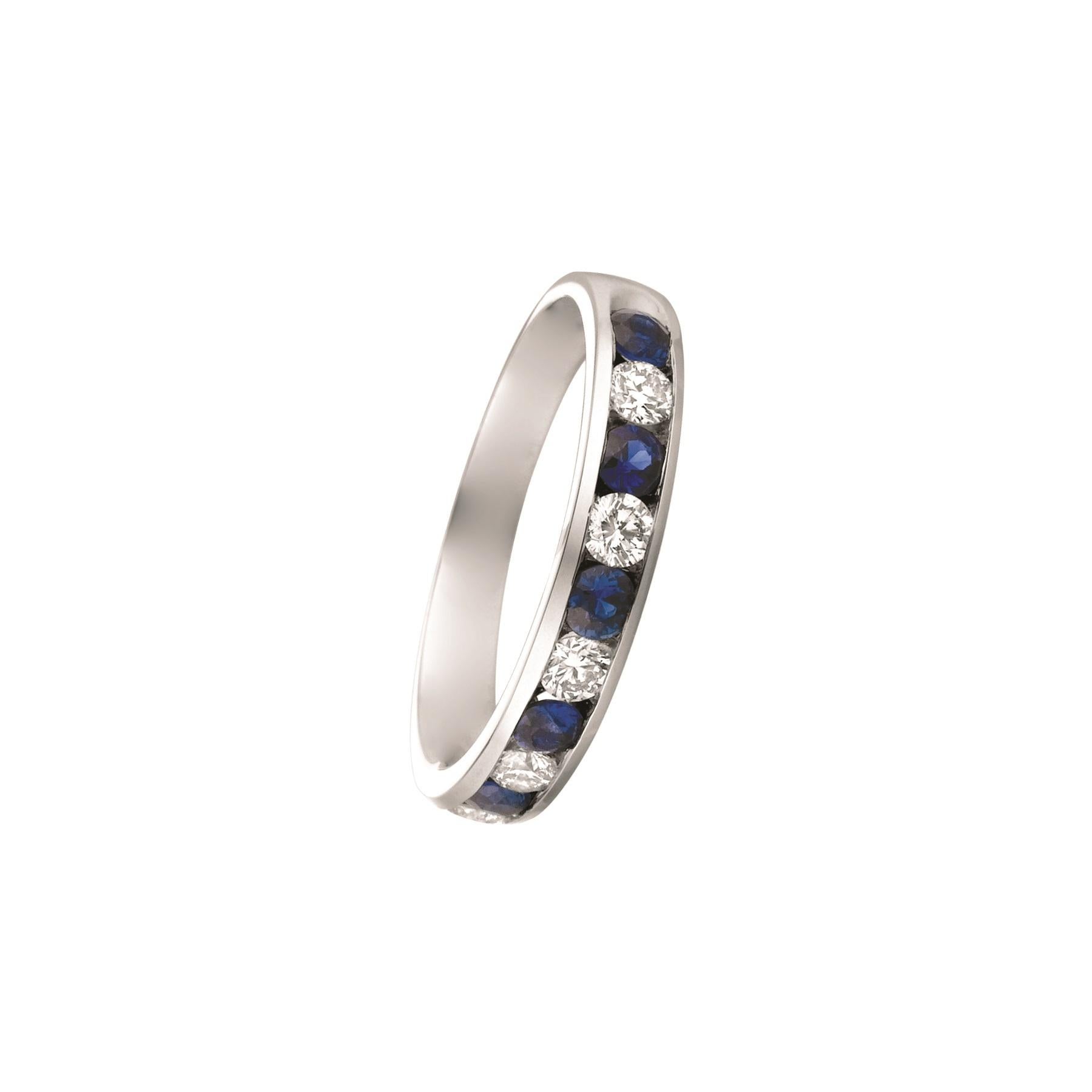 Round Cut 1.10 Carat Natural Sapphire and Diamond Ring 14 Karat White Gold For Sale