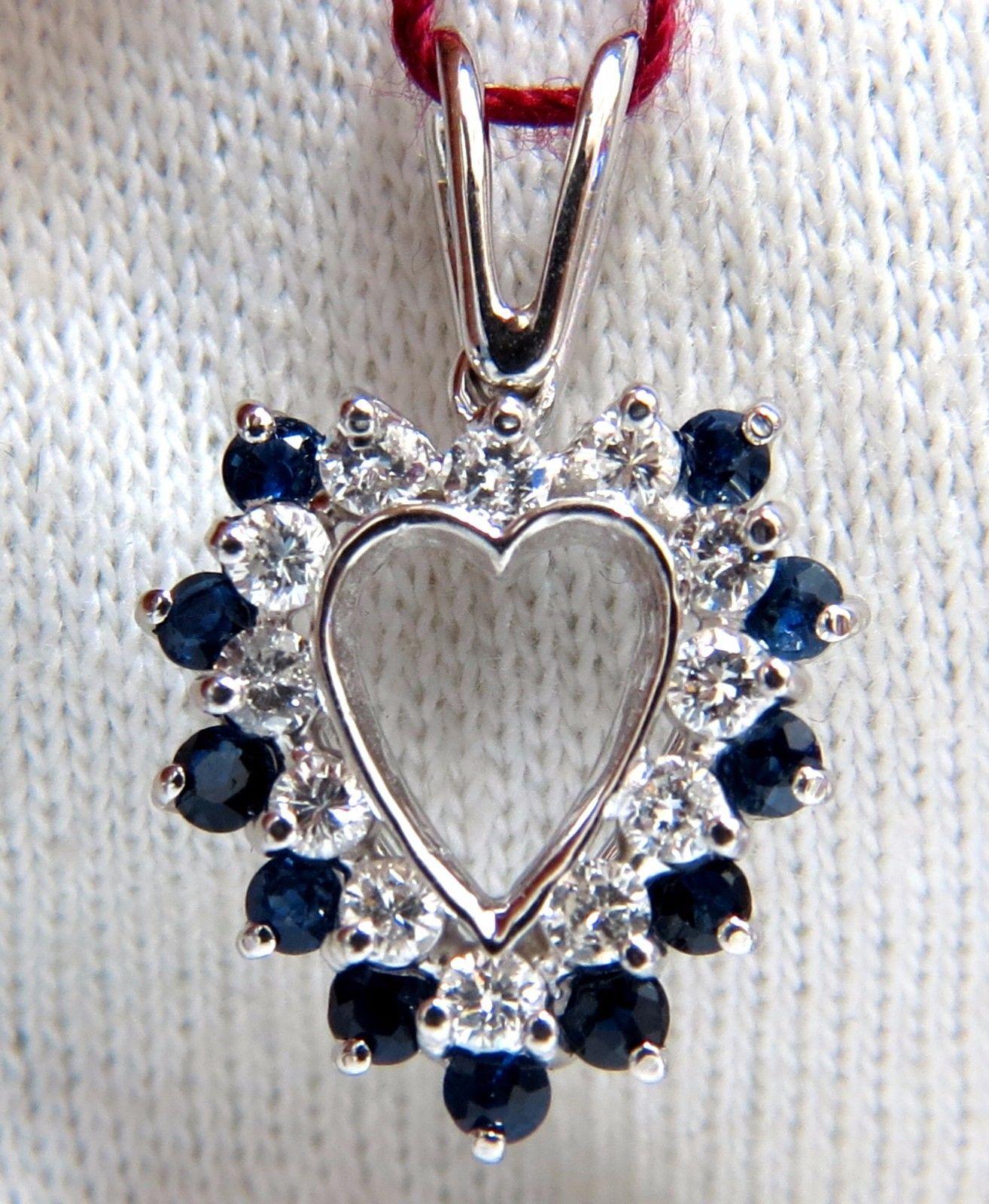 1.10 Carat Natural Sapphire Diamonds Heart Pendant 14 Karat In New Condition In New York, NY