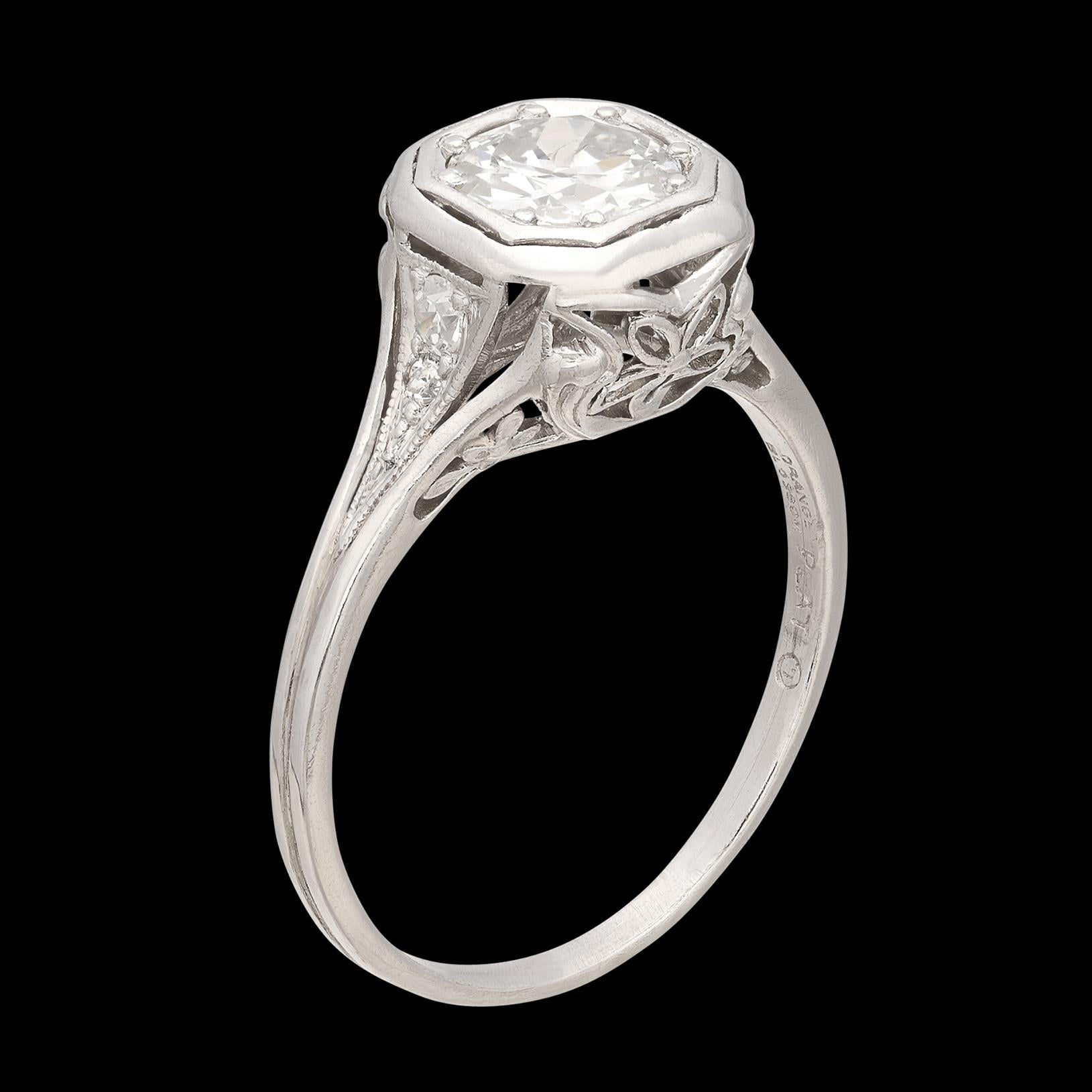 Women's 1.10 carat Old Euro Platinum & Diamond Ring For Sale