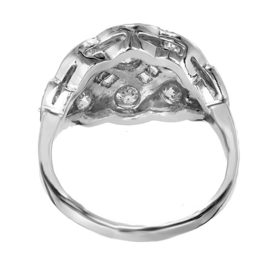 Taille vieille Europe Bague cocktail en or avec dôme Art déco en forme de dôme avec diamant européen ancien de 1,10 carat en vente