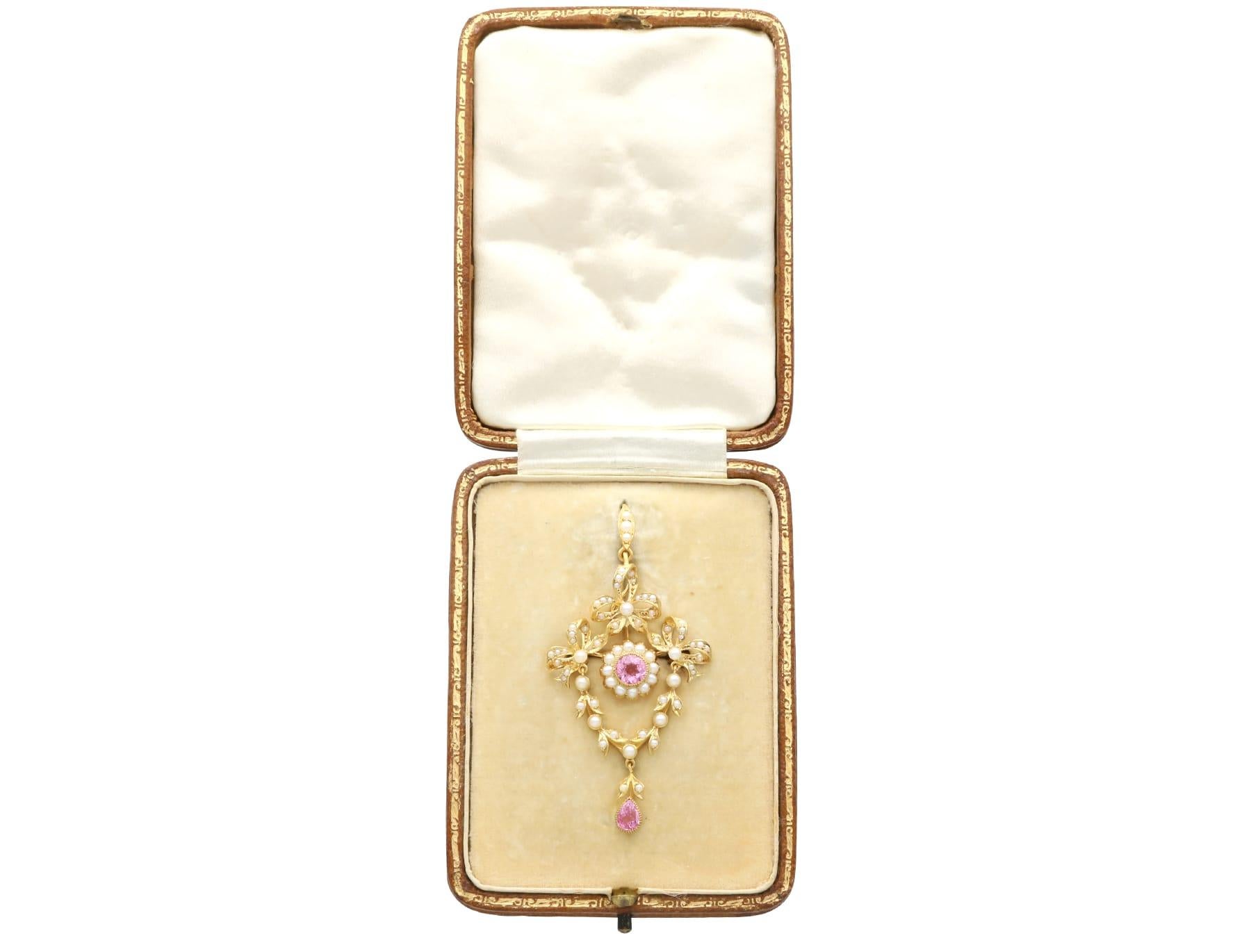 1.10 Carat Pink Tourmaline and Seed Pearl 15k Yellow Gold Pendant / Brooch For Sale 10