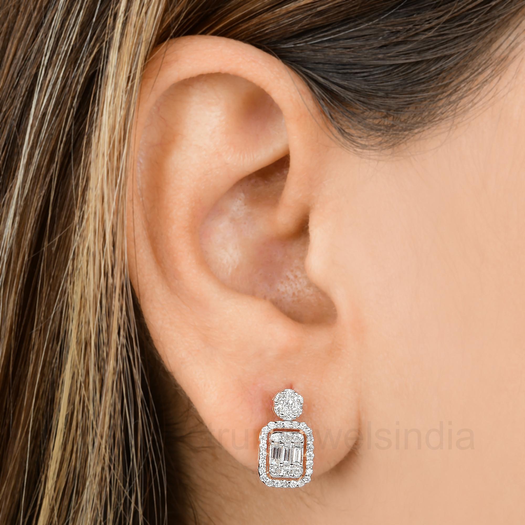 Modern 1.10 Carat SI Clarity HI Color Baguette Diamond Dangle Earrings 14k Rose Gold For Sale