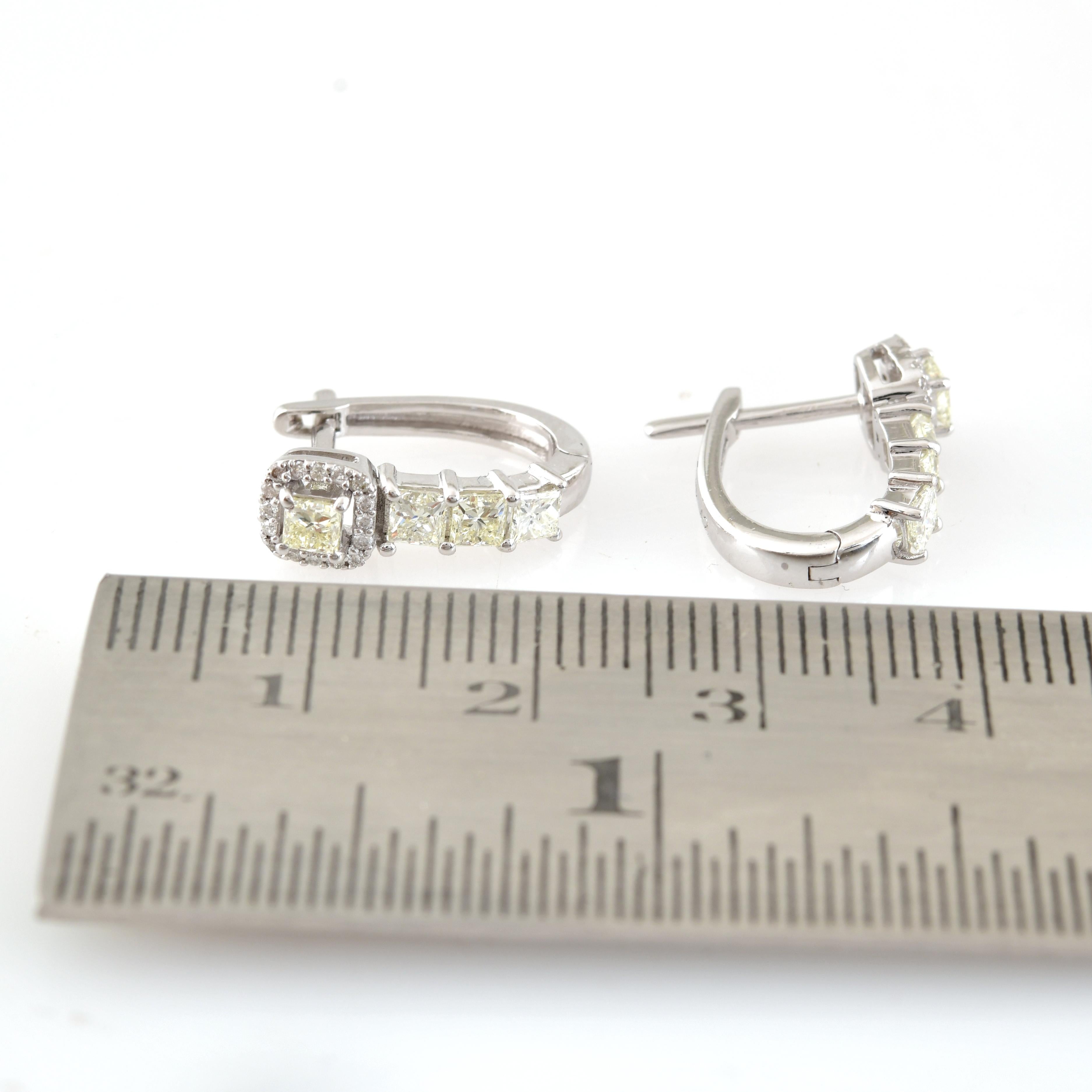 1,10 Karat SI Reinheit HI Farbe Diamant-Ohrringe mit Hebelverschluss aus 18 Karat Weißgold (Carréschliff) im Angebot