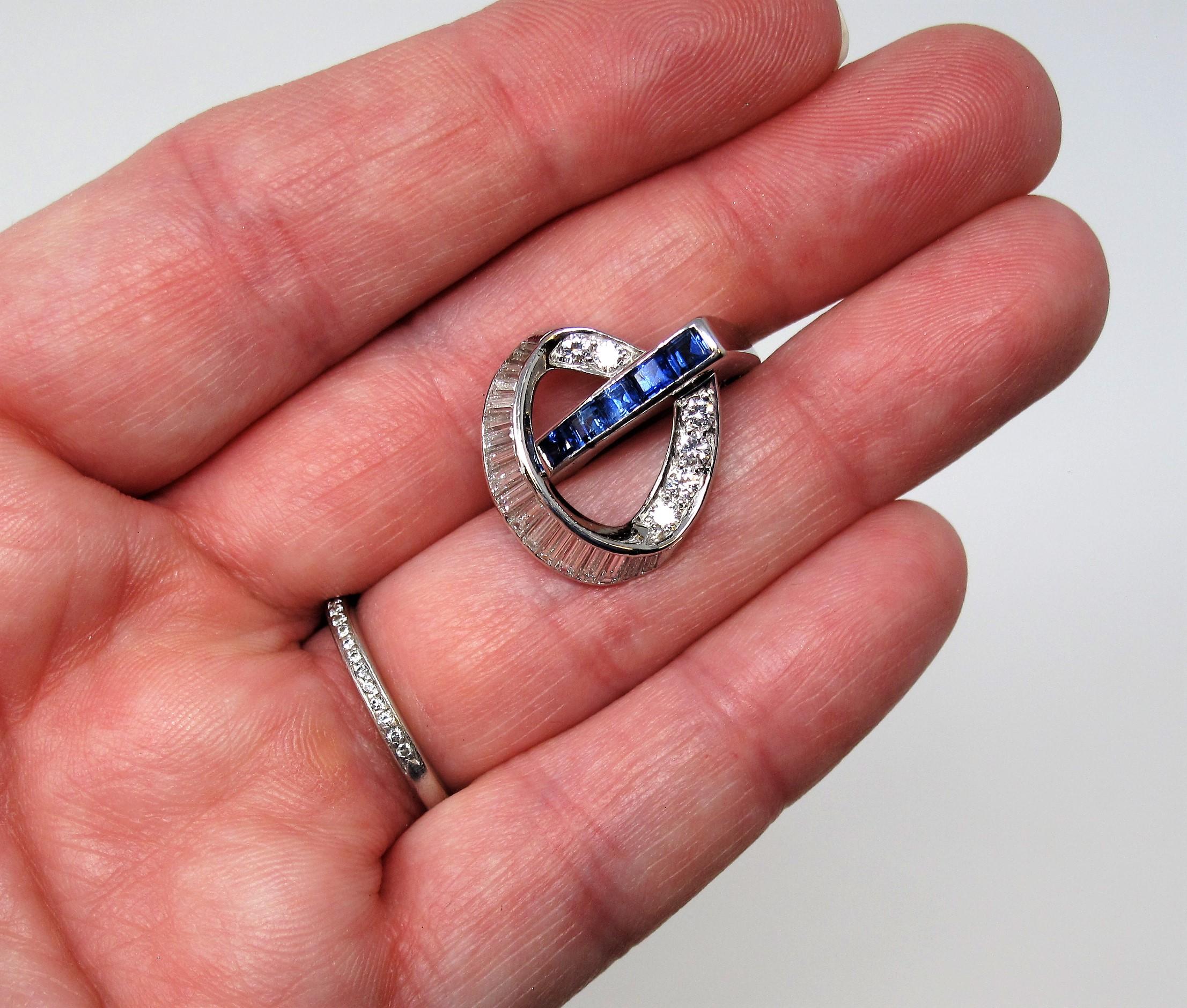 1.10 Carat Total Diamond and Sapphire Swirl Cocktail Ring in Platinum For Sale 2