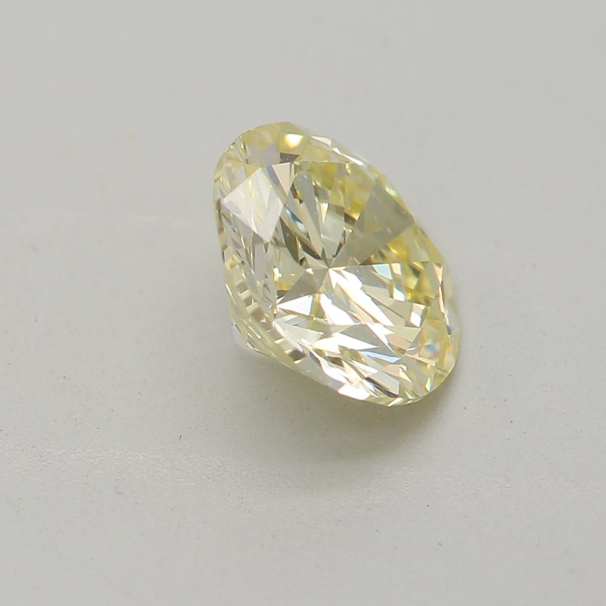 Women's or Men's 1.10 Carat Round cut diamond VS1 Clarity GIA Certified For Sale