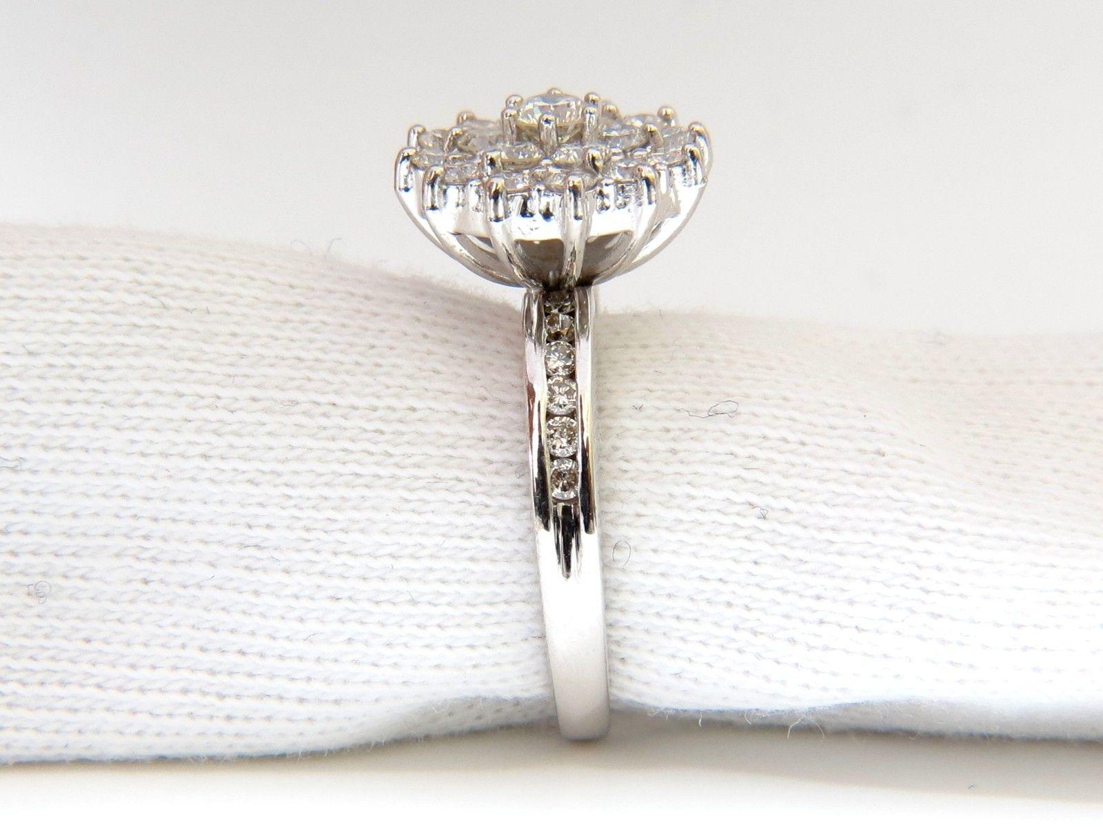 1.10 Carat Wide Raised Cocktail Diamonds Ring G/VS 18 Karat Certificate For Sale 2