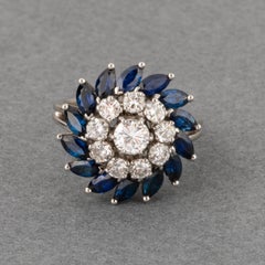 Bague française vintage en diamants et saphirs de 1,10 carat