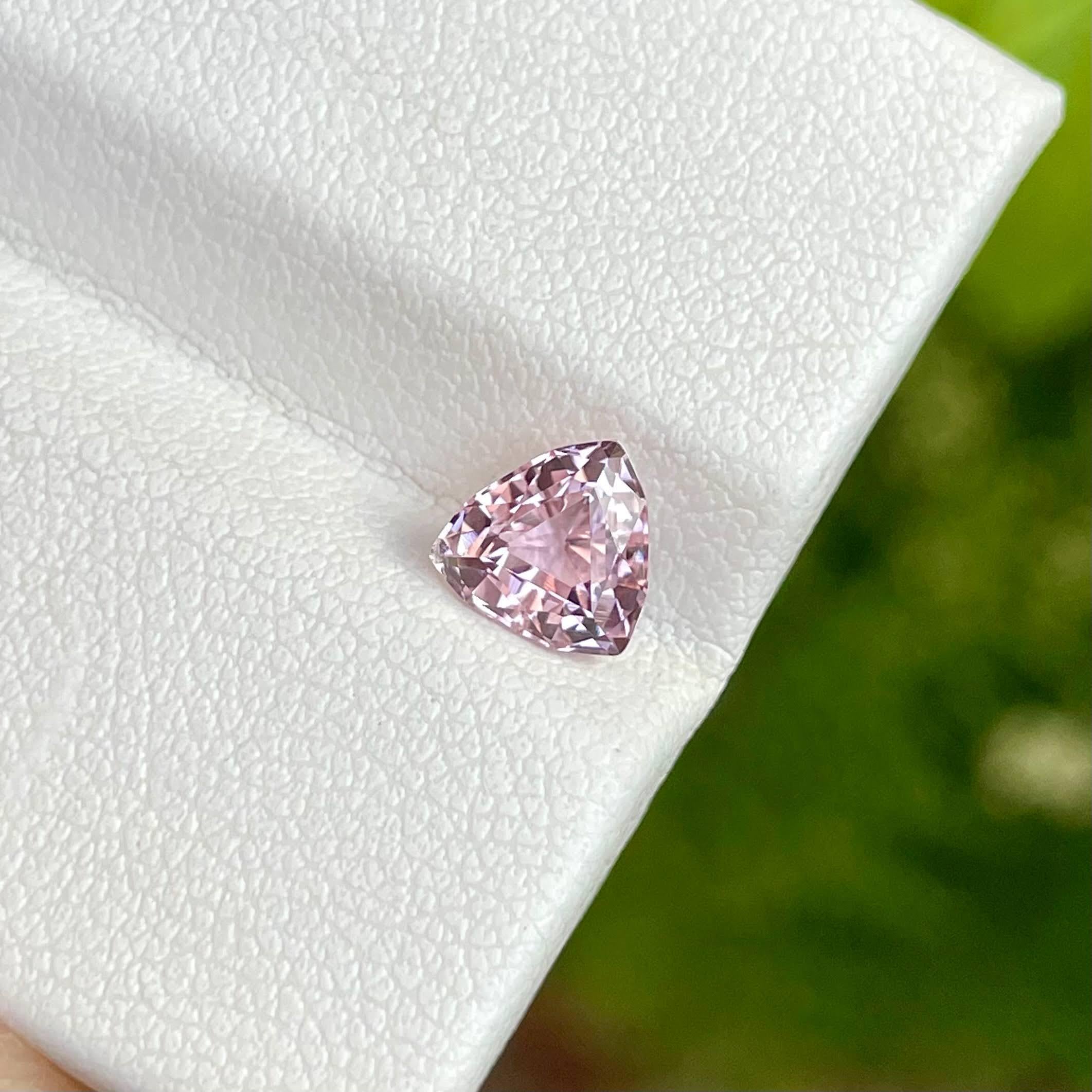 1,10 Quilates Turmalina Rosa Suelta Piedra Trillion Cut Natural Afghani Gemstone Moderno