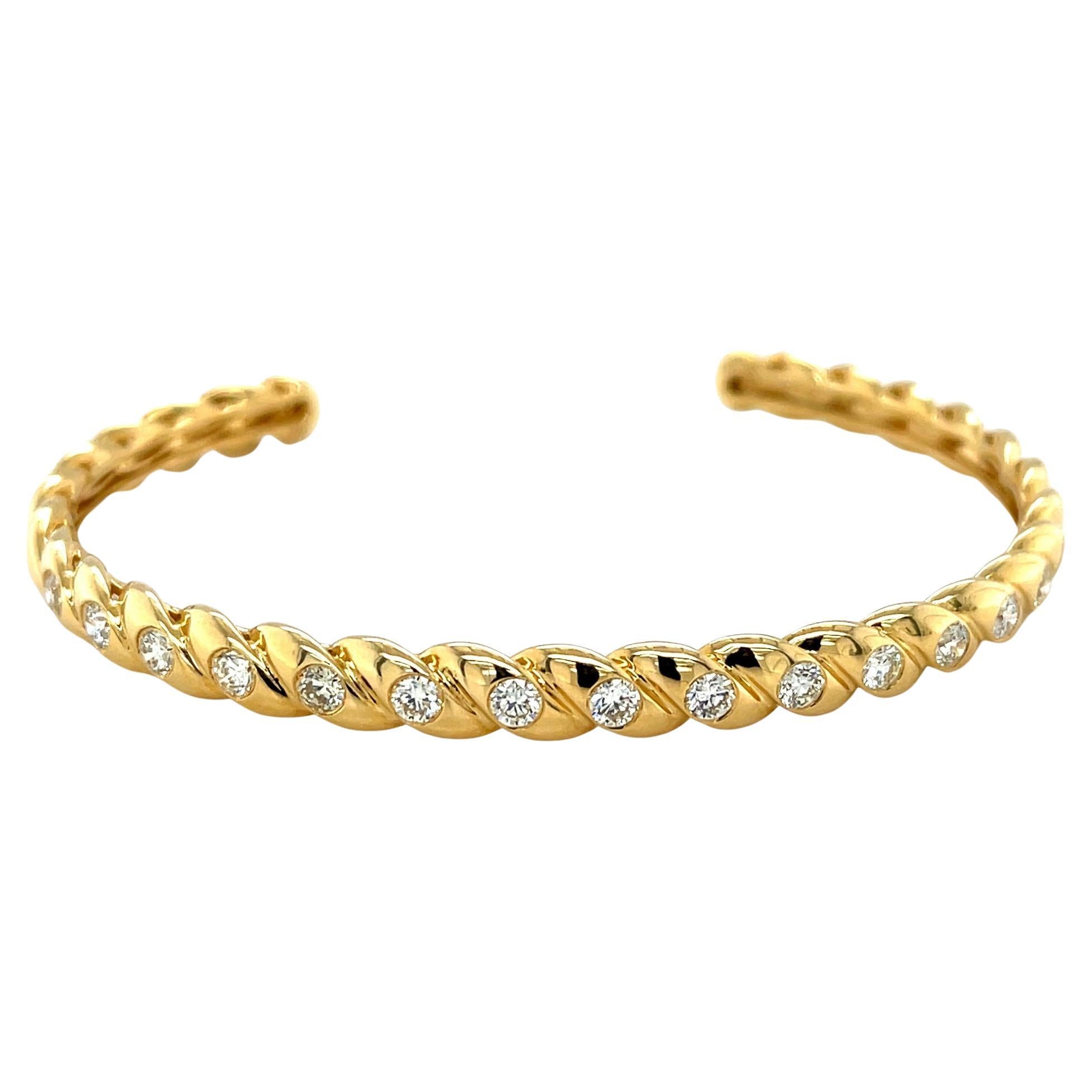 1.10 Carats Total Diamond Cuff Bracelet in 18k Yellow Gold