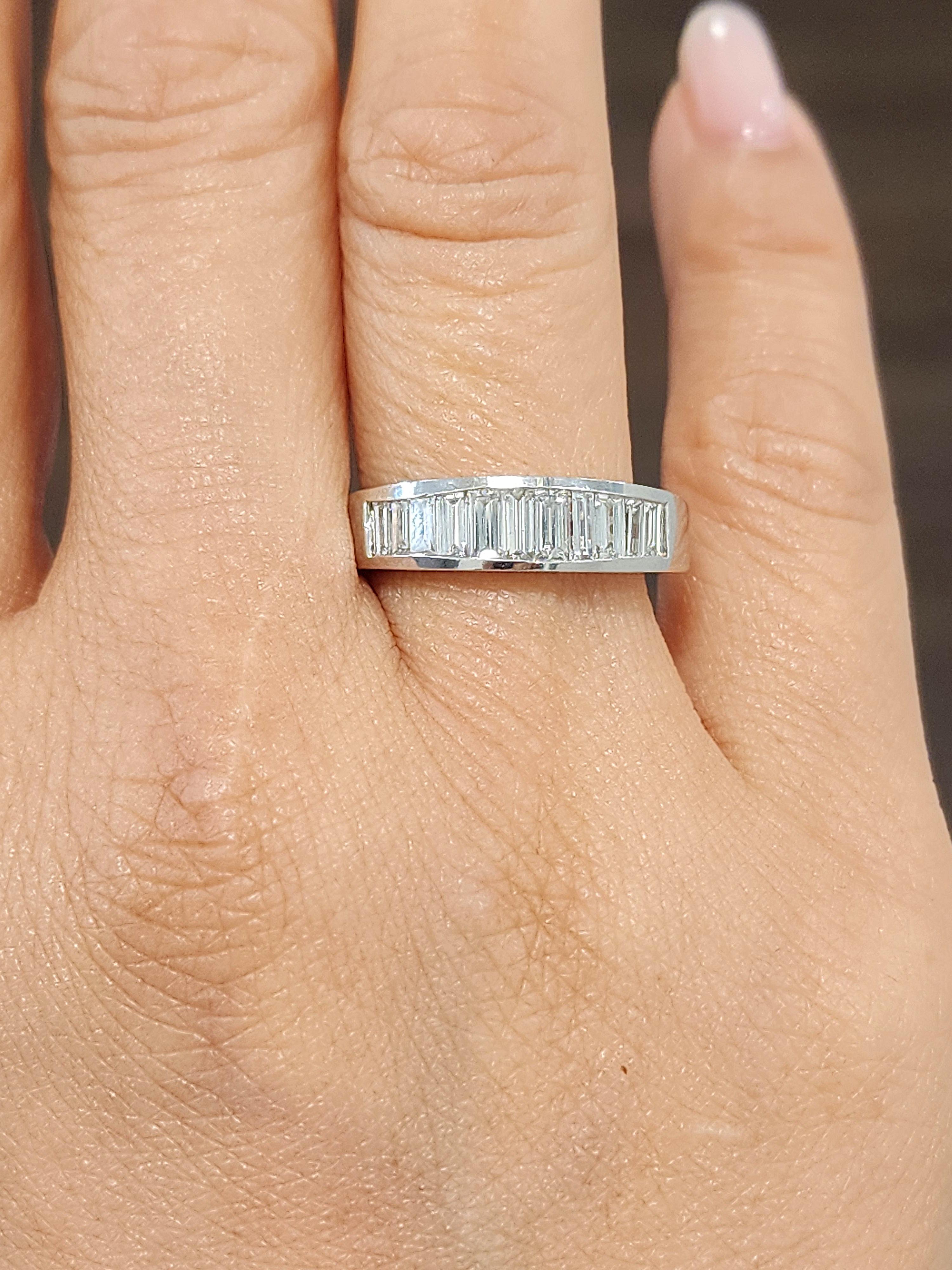 Modern 1.10 ct Baguette Diamond Band For Sale