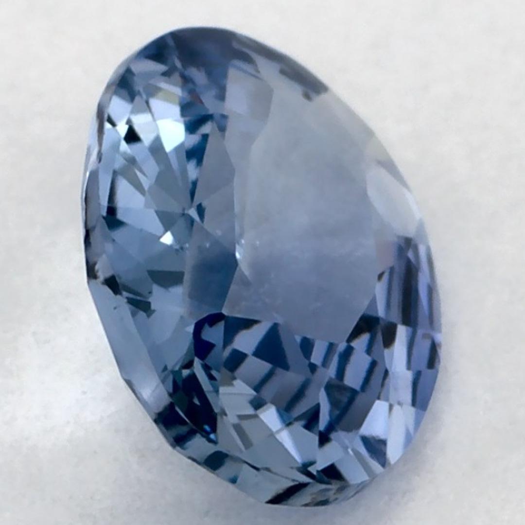 1.10 carati di zaffiro blu ovale sfuso in vendita 2