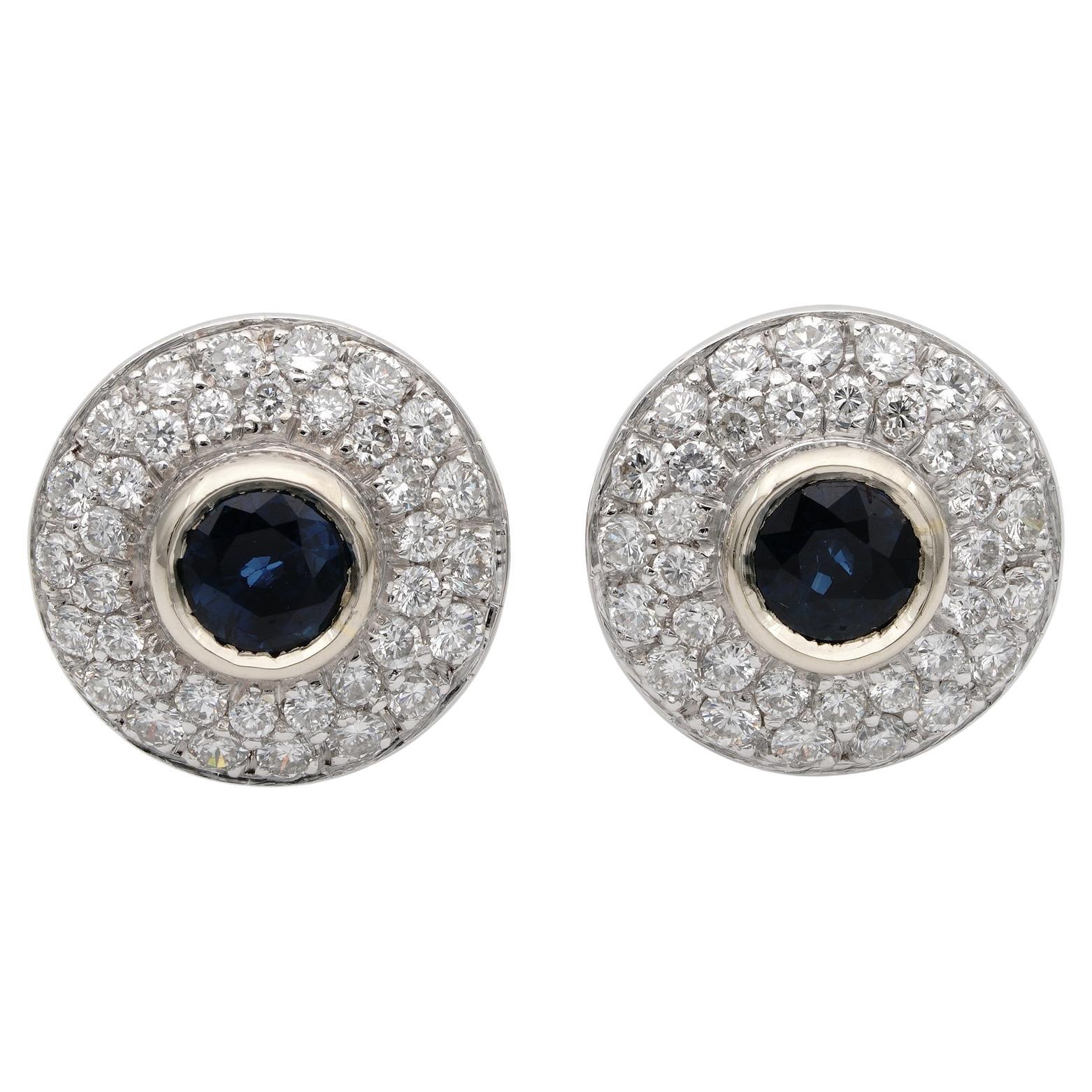 1.10 Ct Natural Sapphire 1.20 Ct G VVS Diamond Target Earrings For Sale