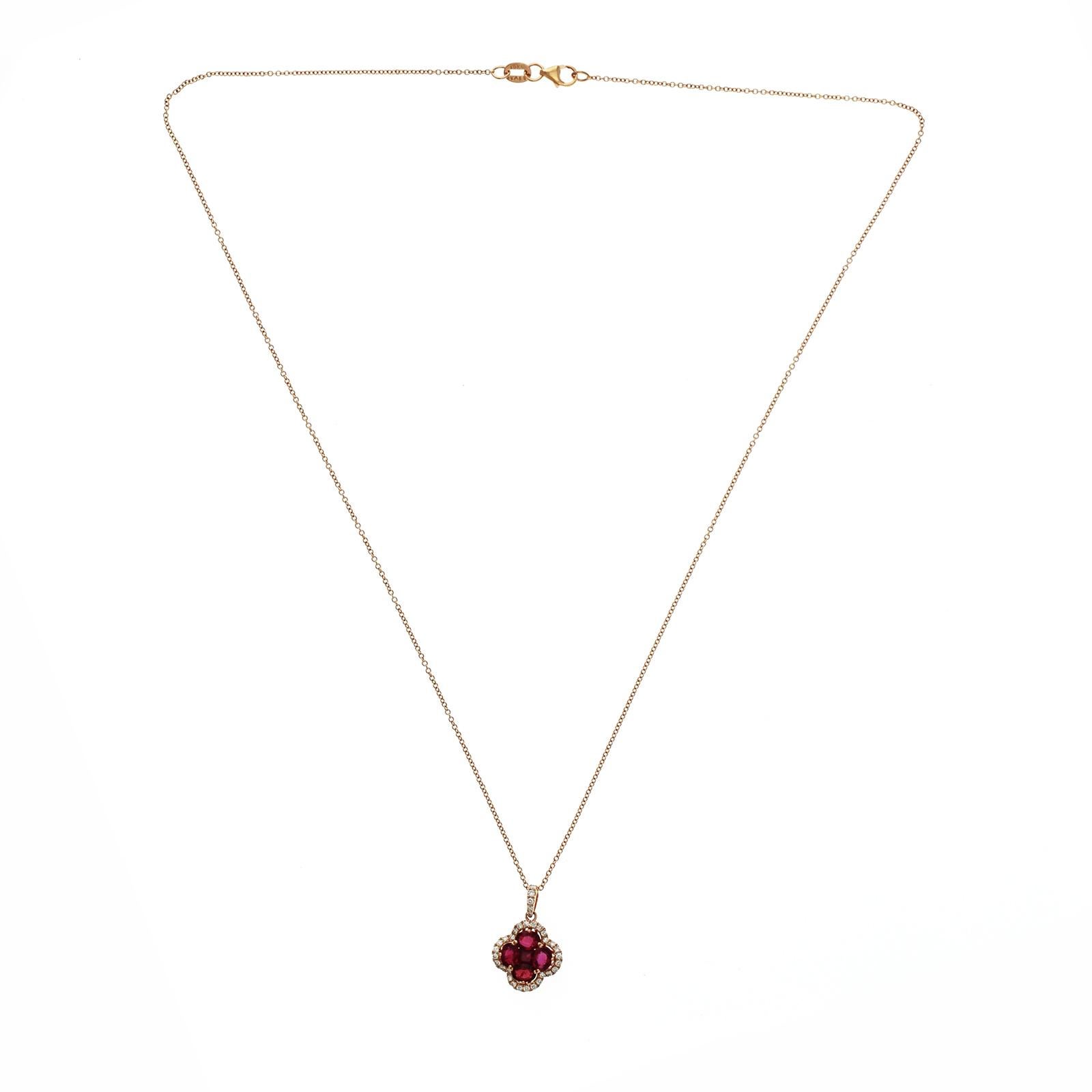 1.10 CT Ruby 0.25 CT Diamond 18K Rose Gold Four Leaf Flower Pendant Necklace In New Condition For Sale In Los Angeles, CA