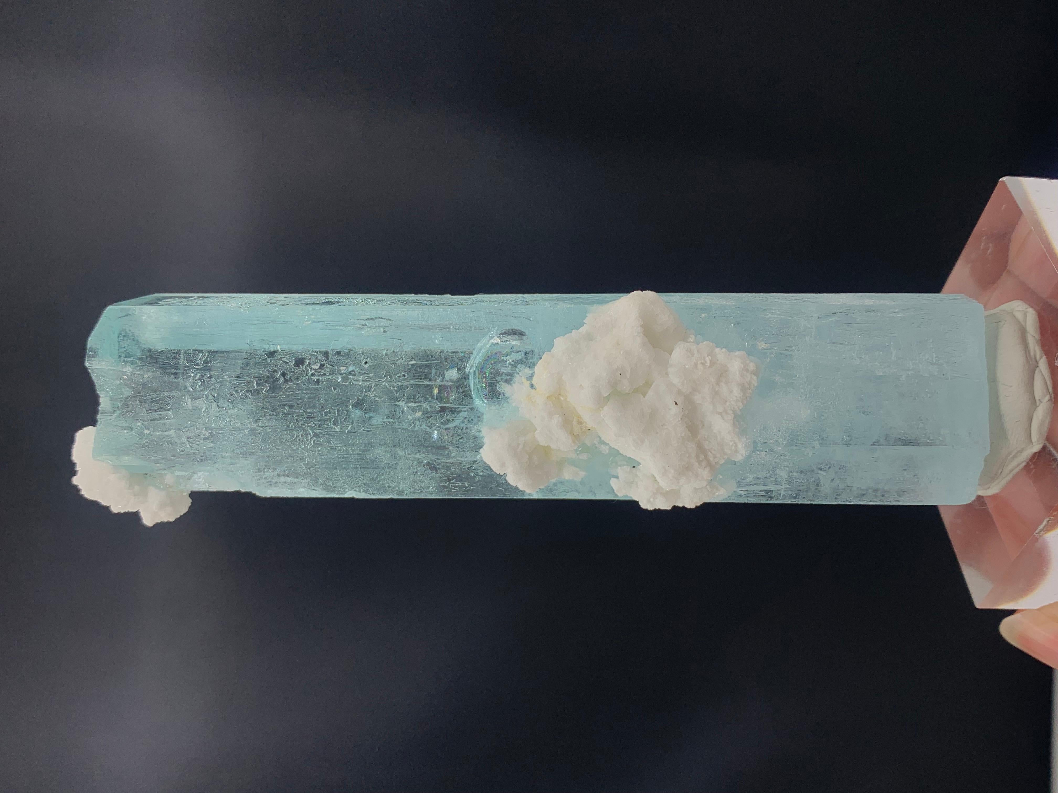 Rock Crystal 110 Gram Glamorous Aquamarine Specimen from Nagar Valley Gilgit, Pakistan  For Sale