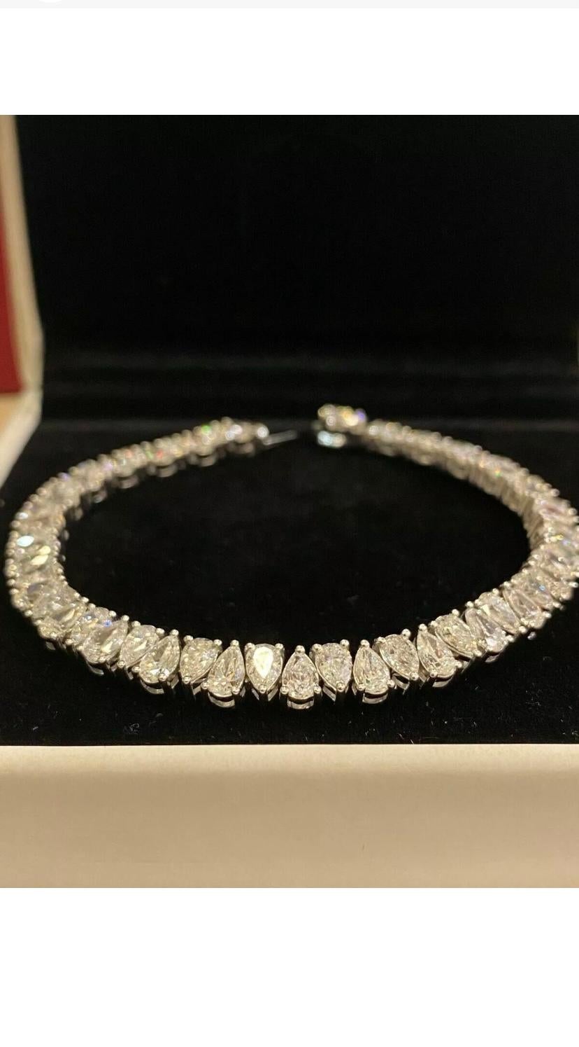 Pear Cut 11.00 Carat Pear Shape Natural Diamonds Tennis Gold Bracelet For Sale