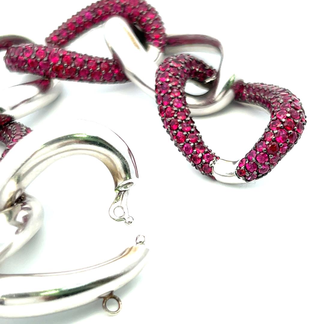 Rubino rotondo da 11,00 carati 107,20 grammi Bracciale A Link in oro bianco 18 carati in vendita 3