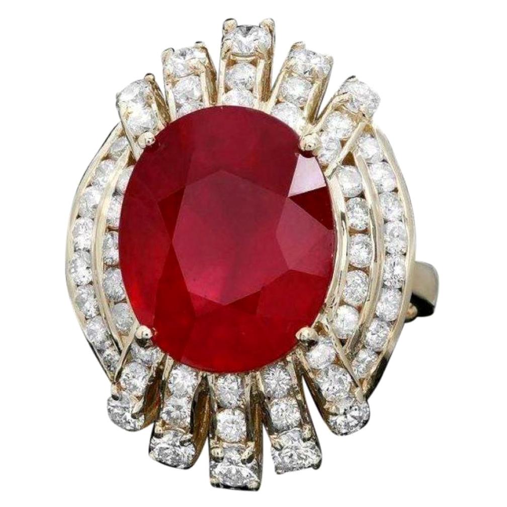 11.00 Carats Natural Red Ruby and Diamond 14K Solid Yellow Gold Ring For Sale