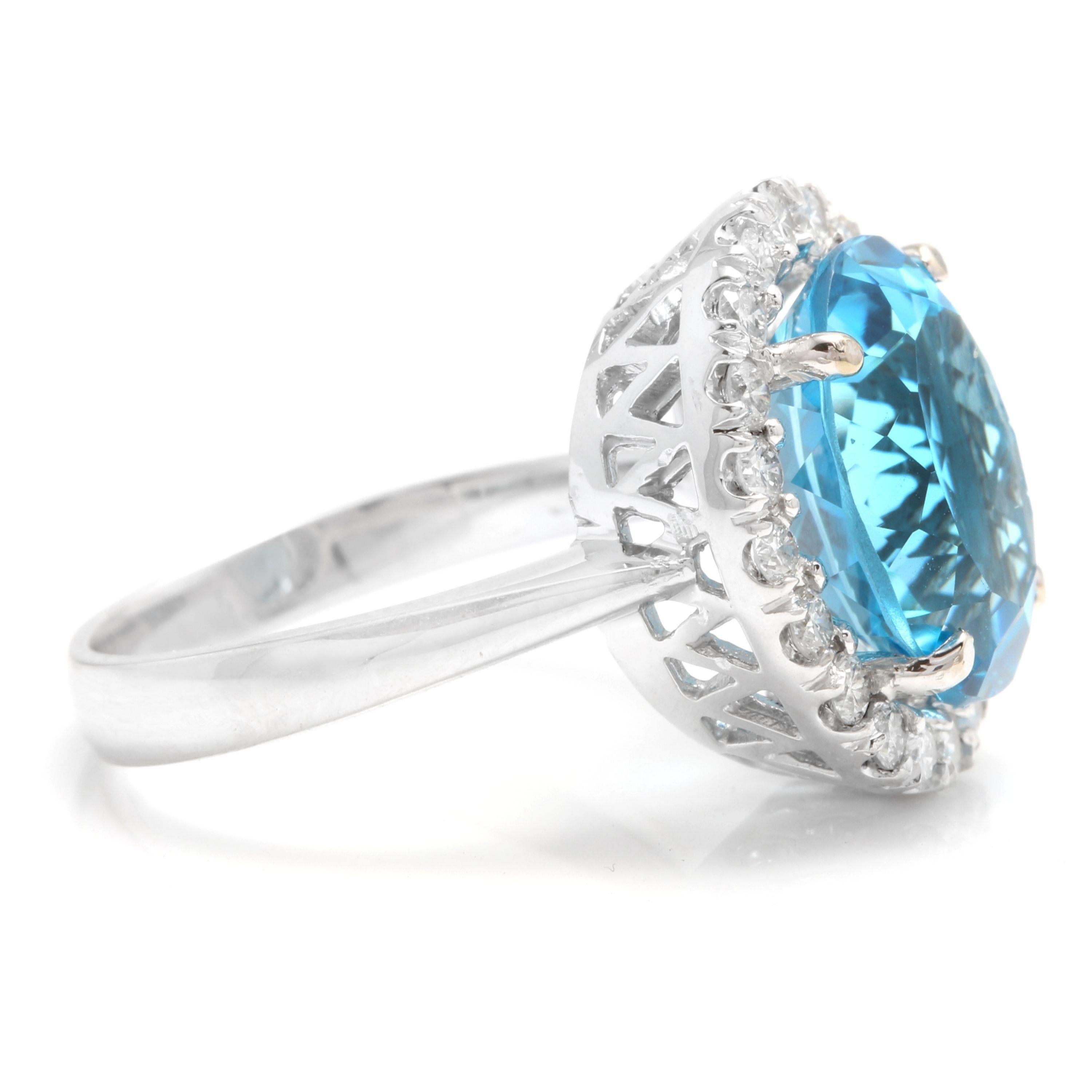 Mixed Cut 11.00 Carat Impressive Natural Swiss Blue Topaz and Diamond 14K Solid Gold Ring For Sale