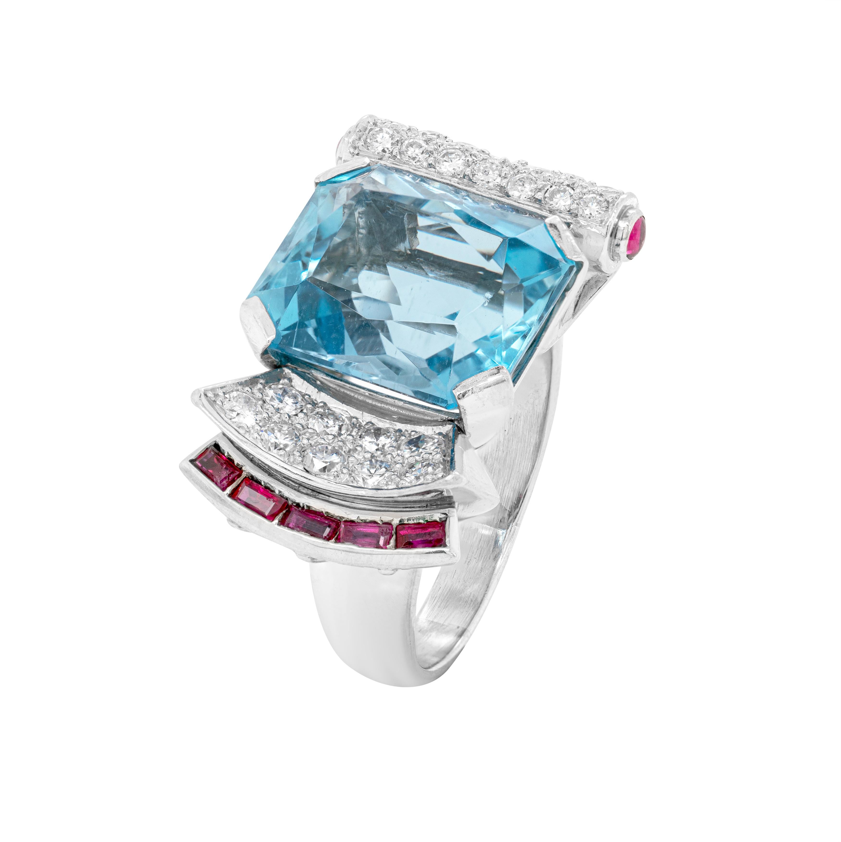 Cushion Cut 11.00ct Aquamarine, Diamond and Ruby 18 Carat White Gold 50's Cocktail Ring For Sale