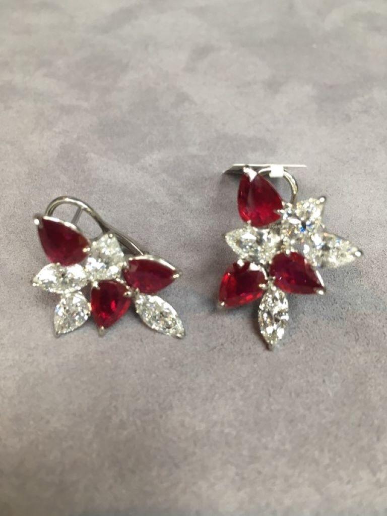 11.01 Carats Ruby and Pear Shaped Diamond Cluster Earring In New Condition For Sale In New York, NY