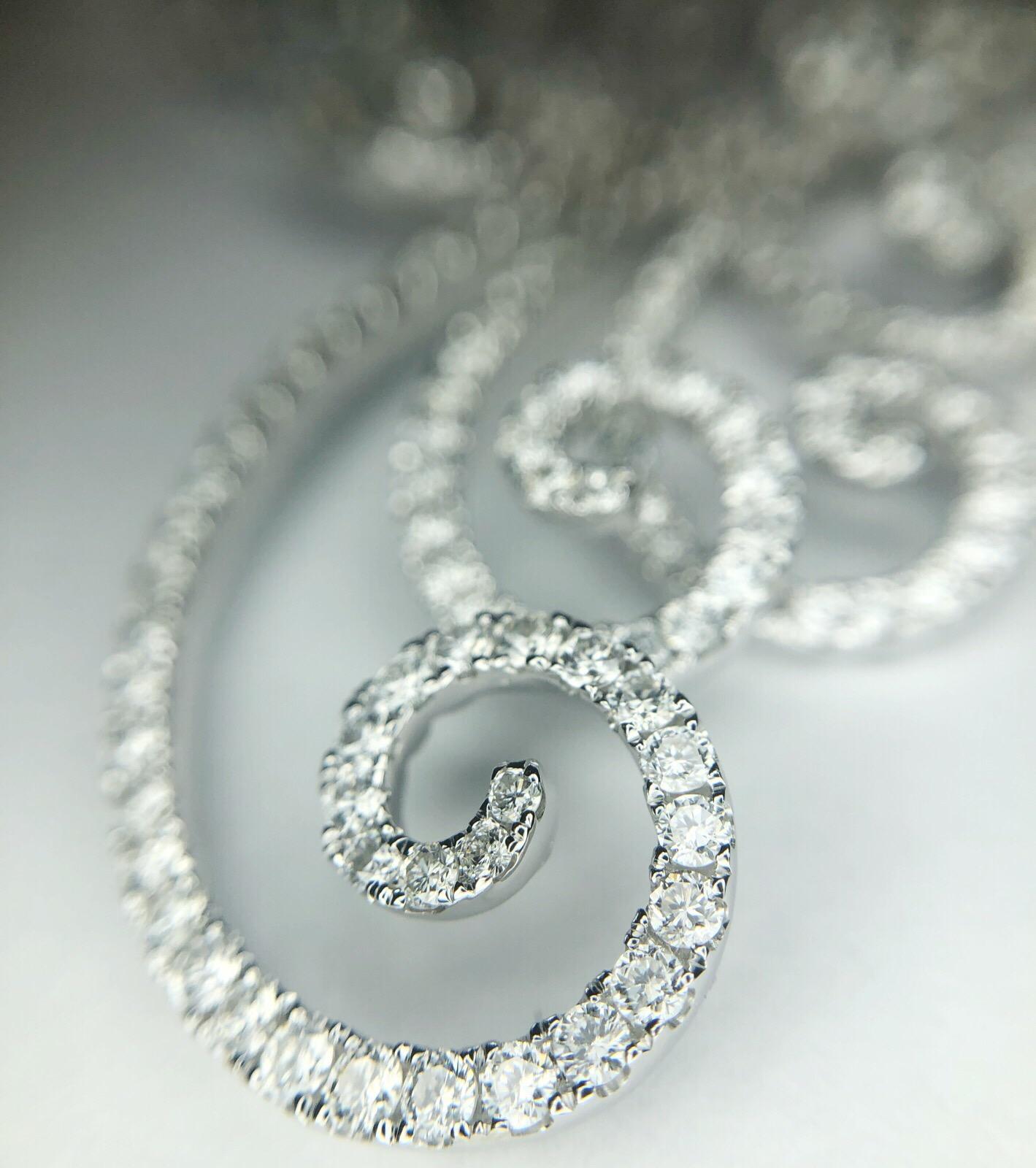 11.04 Carat Diamond Swirl Style Necklace in 18k White Gold, F-H VS2-SI1  In New Condition For Sale In Houston, TX