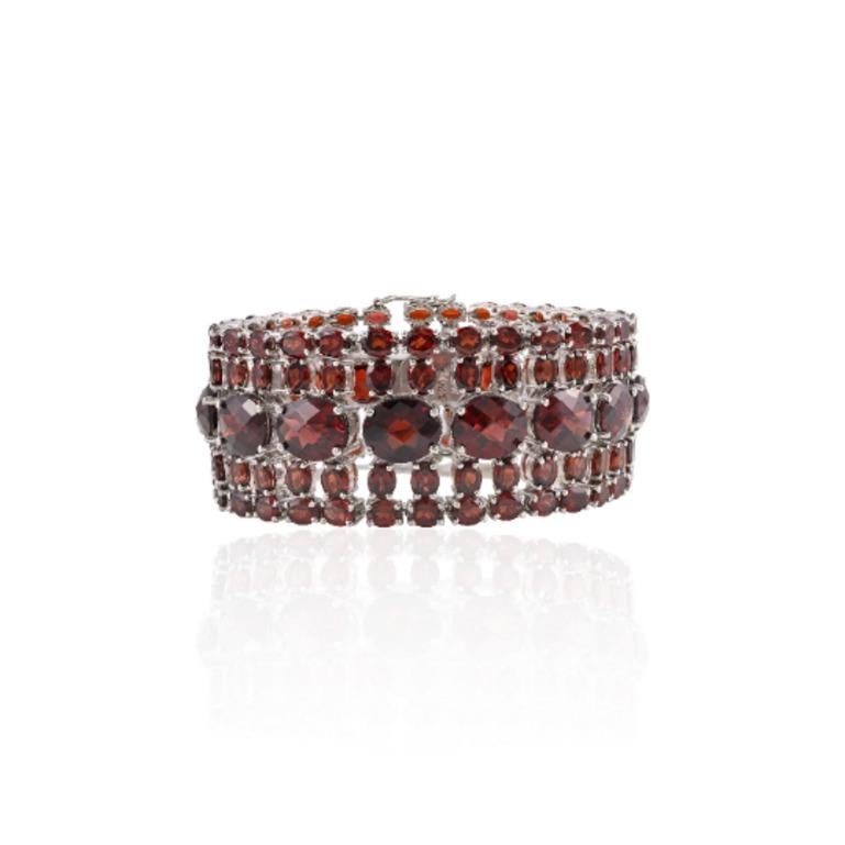 Beautifully handcrafted Garnet January Birthstone Bracelets, designed with love, including handpicked luxury gemstones for each designer piece. Grab the spotlight with this exquisitely crafted piece. Inlaid with natural garnet gemstones, this