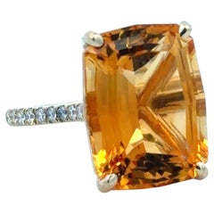 11.05 Carat Cushion-Cut Citrine Diamond Ring 14K Yellow Gold