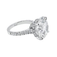 11.05 Carat Round Brilliant Diamond Ring Brilliant White 18K Gold