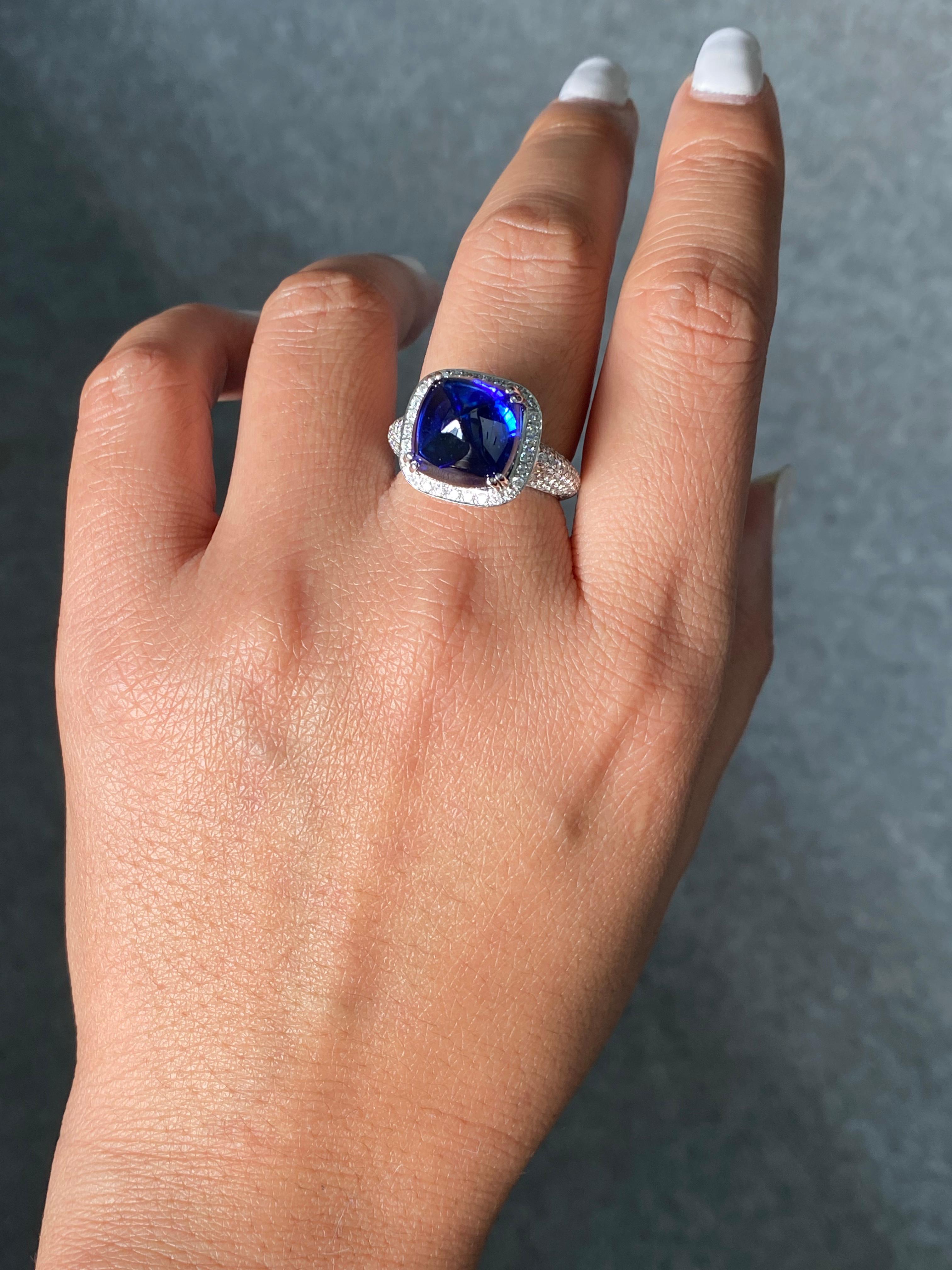 Donna Anello di fidanzamento con tanzanite e diamanti taglio Sugarloaf da 11,05 carati in vendita