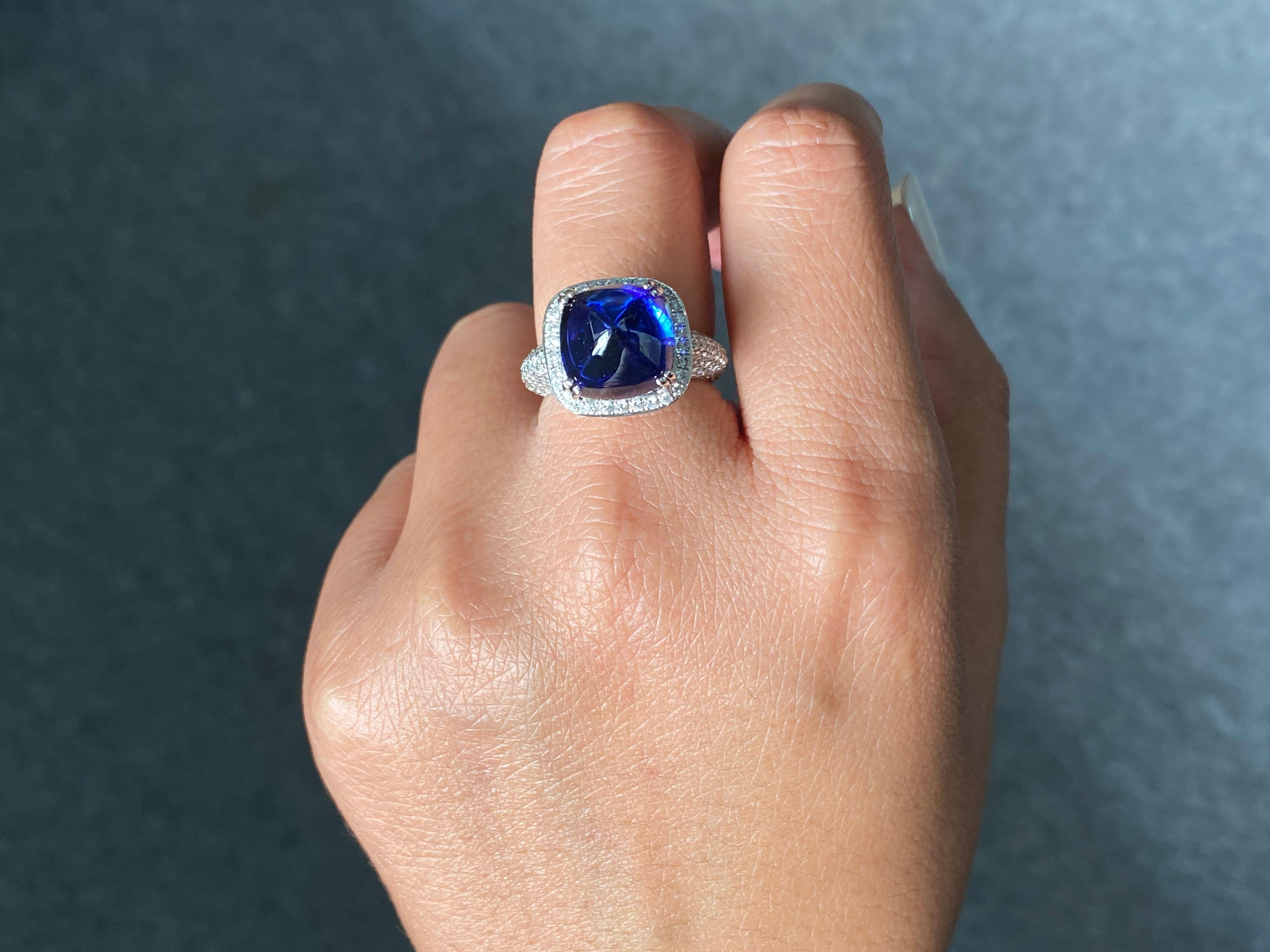 Anello di fidanzamento con tanzanite e diamanti taglio Sugarloaf da 11,05 carati in vendita 2