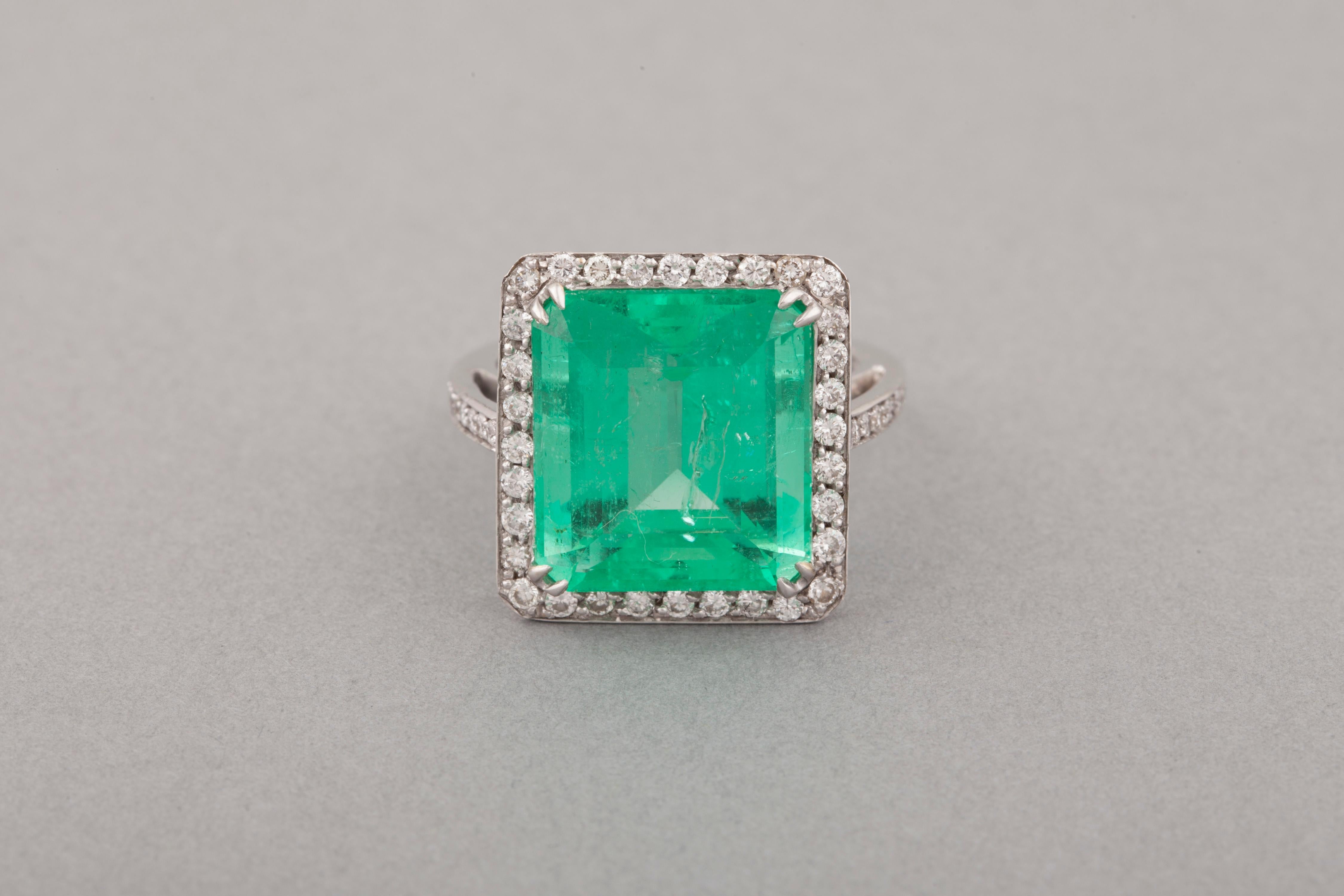 Women's 11.06 Carat French Emerald Ring