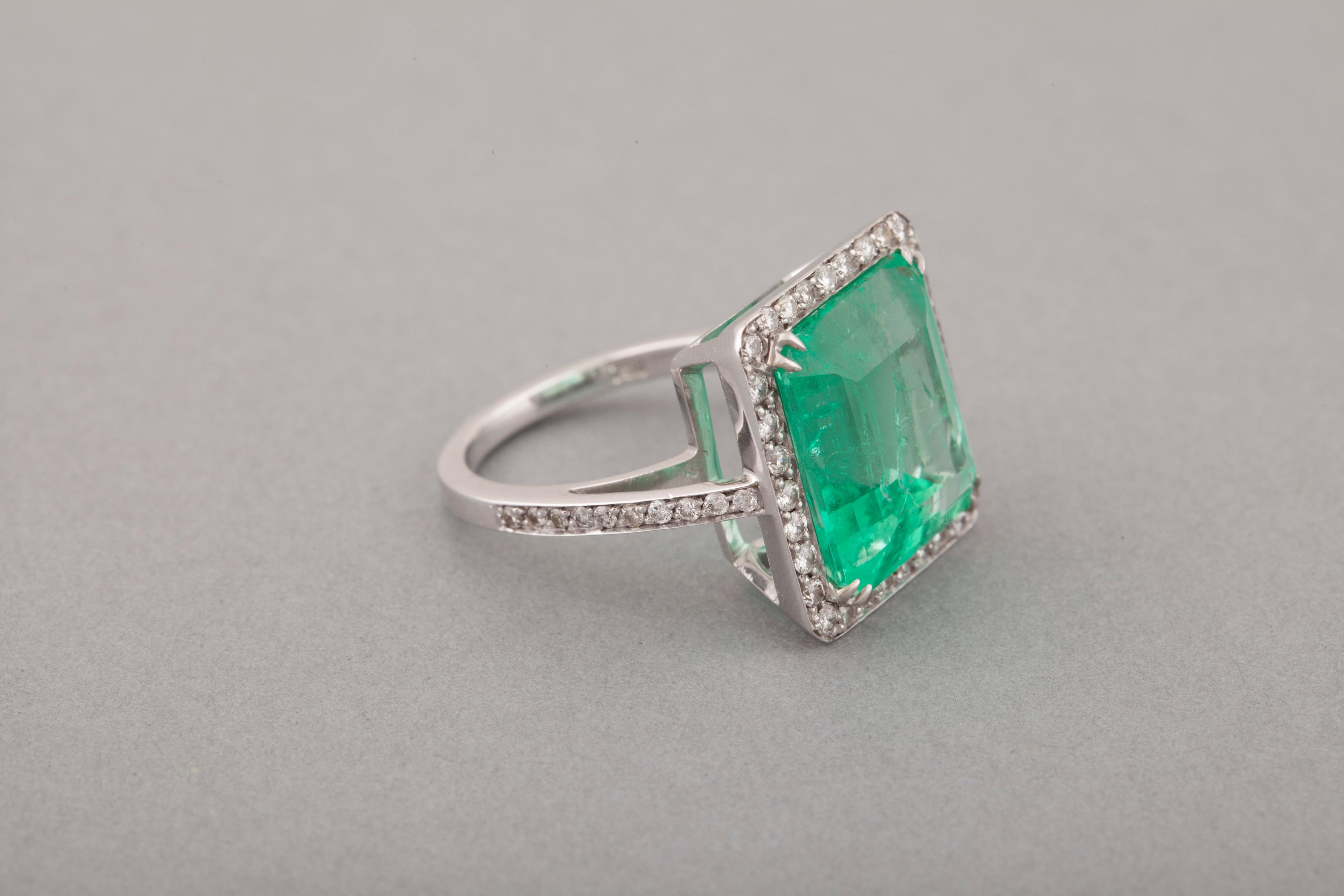 11.06 Carat French Emerald Ring 2
