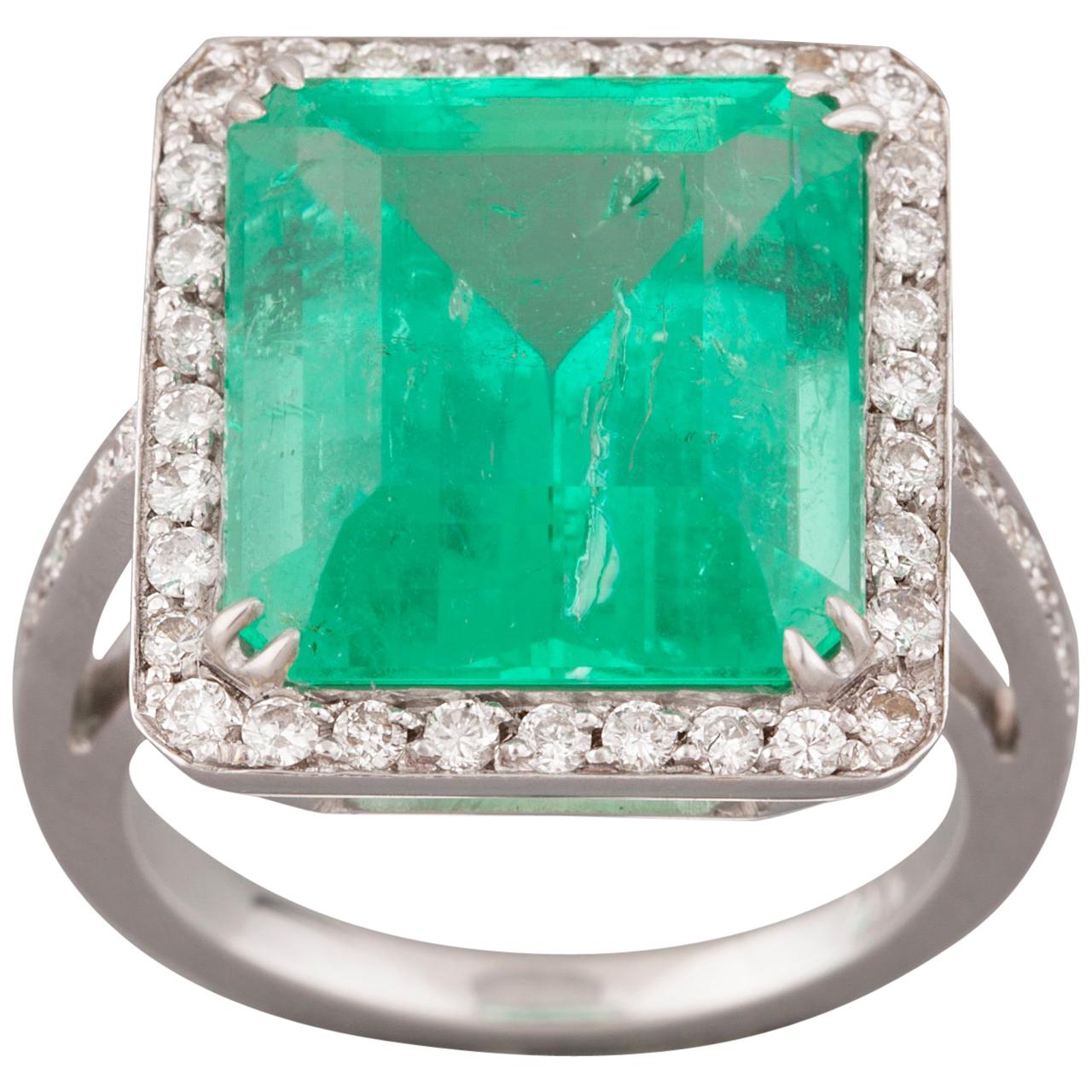 11.06 Carat French Emerald Ring