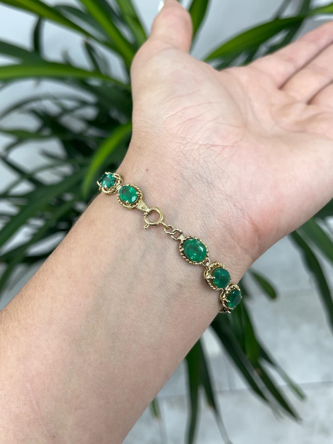 11.06tcw 18K Vivid Dark Green Natural Emerald-Oval Cut Solid Gold Bracelet In New Condition For Sale In Jupiter, FL