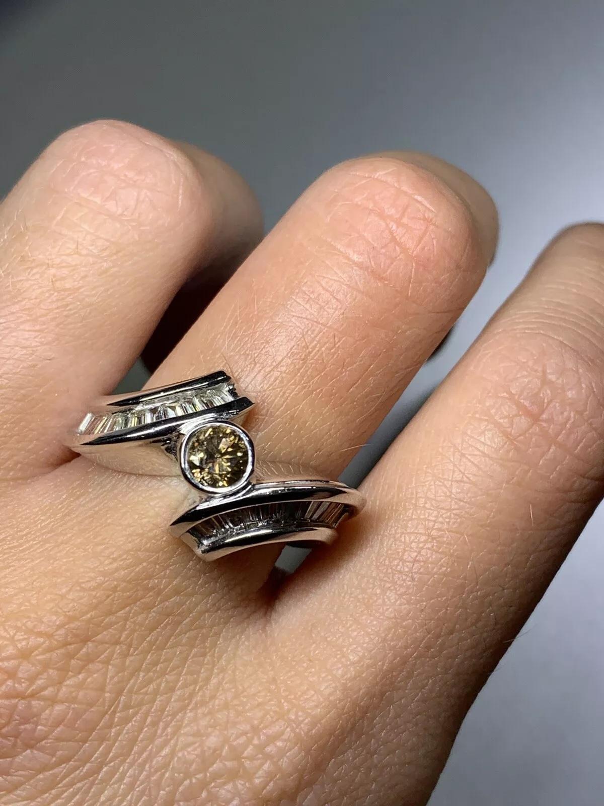 Round Cut 1.10ct Chocolate Brown Cognac diamond and baguette diamonds engagement ring in 1 For Sale