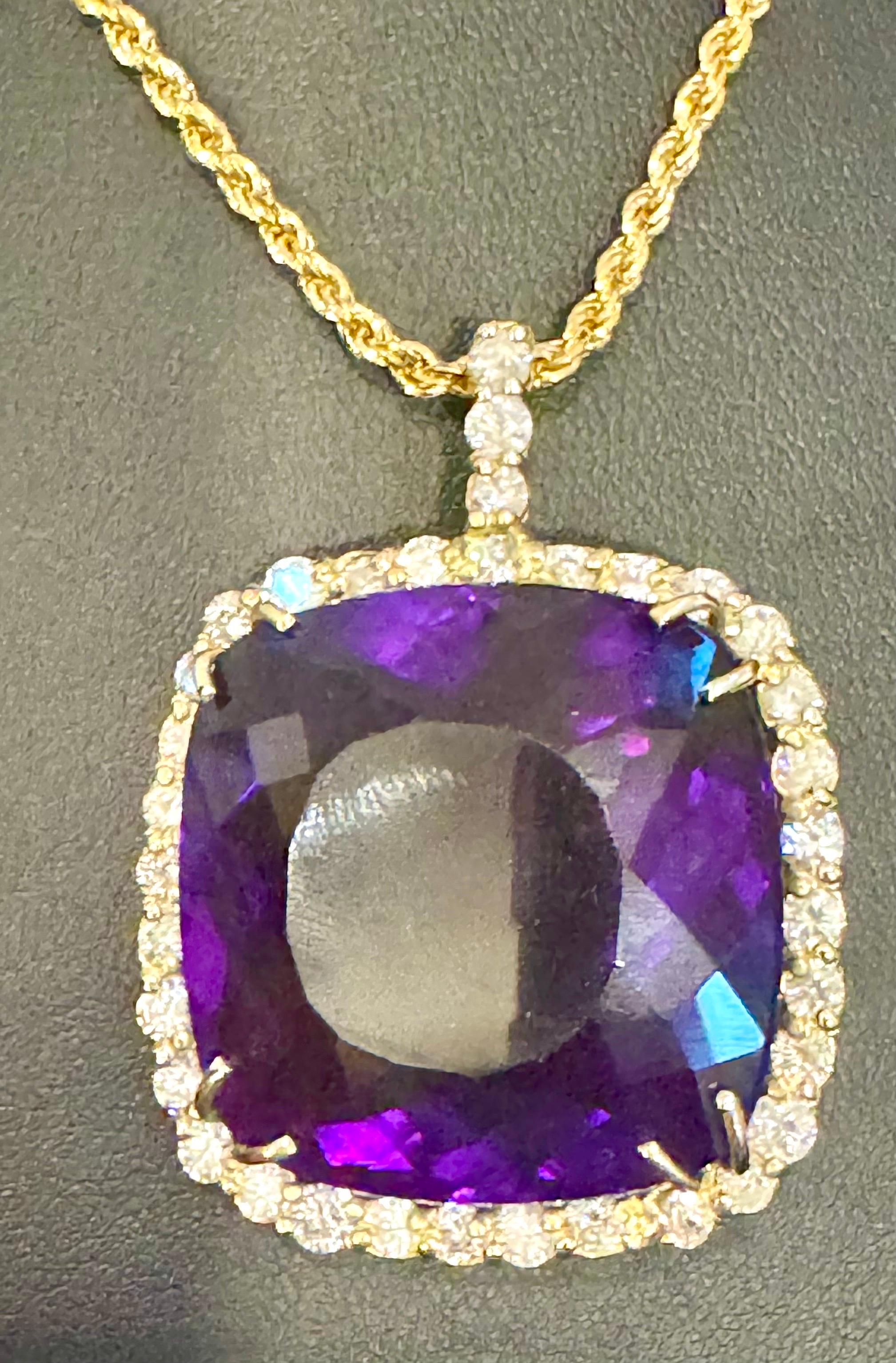 110Ct  Cushion Amethyst & 5 Ct Diamond Pendant Necklace 14 K Yellow Gold + Chain For Sale 6
