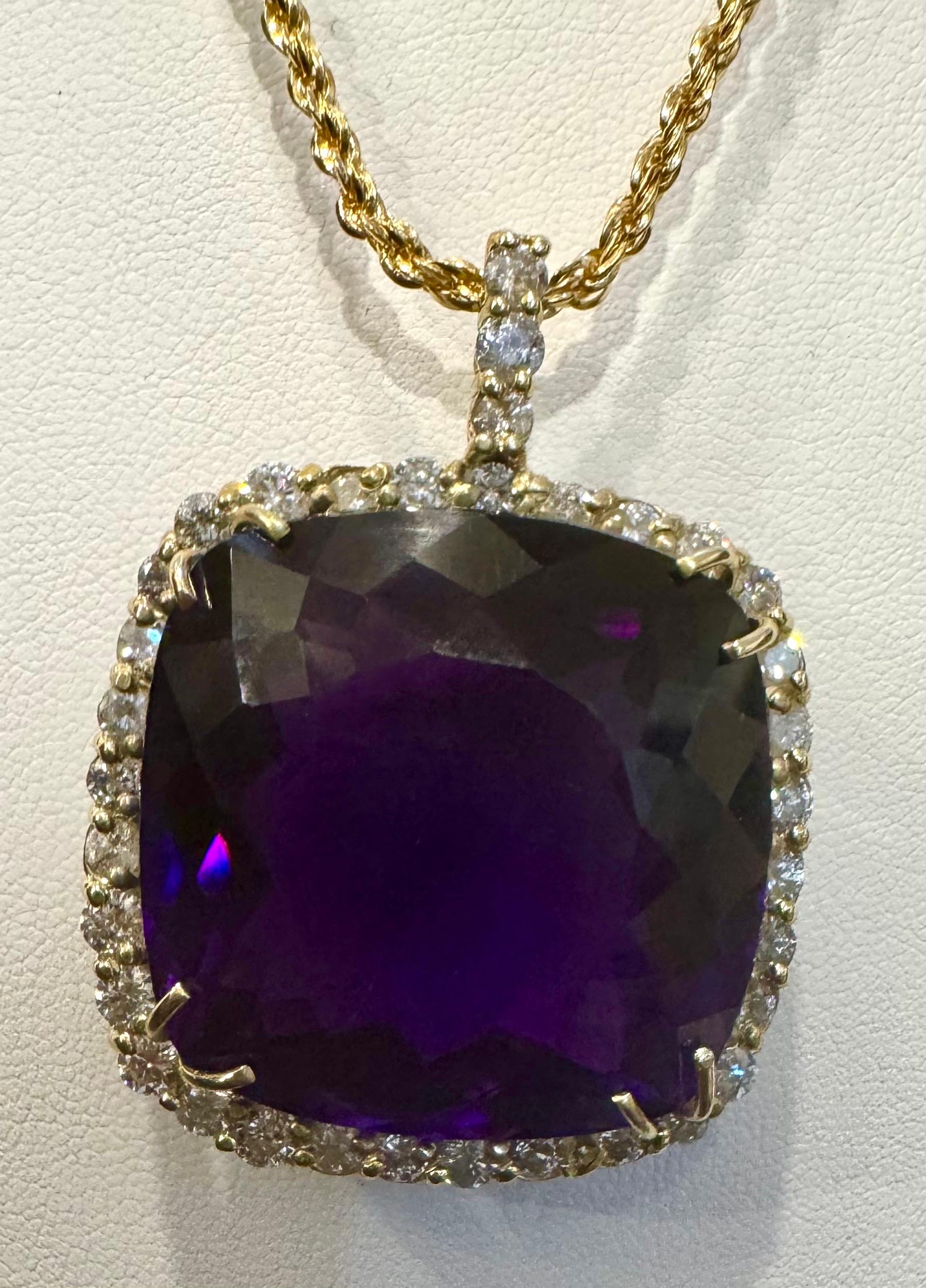 110Ct  Cushion Amethyst & 5 Ct Diamond Pendant Necklace 14 K Yellow Gold + Chain For Sale 2