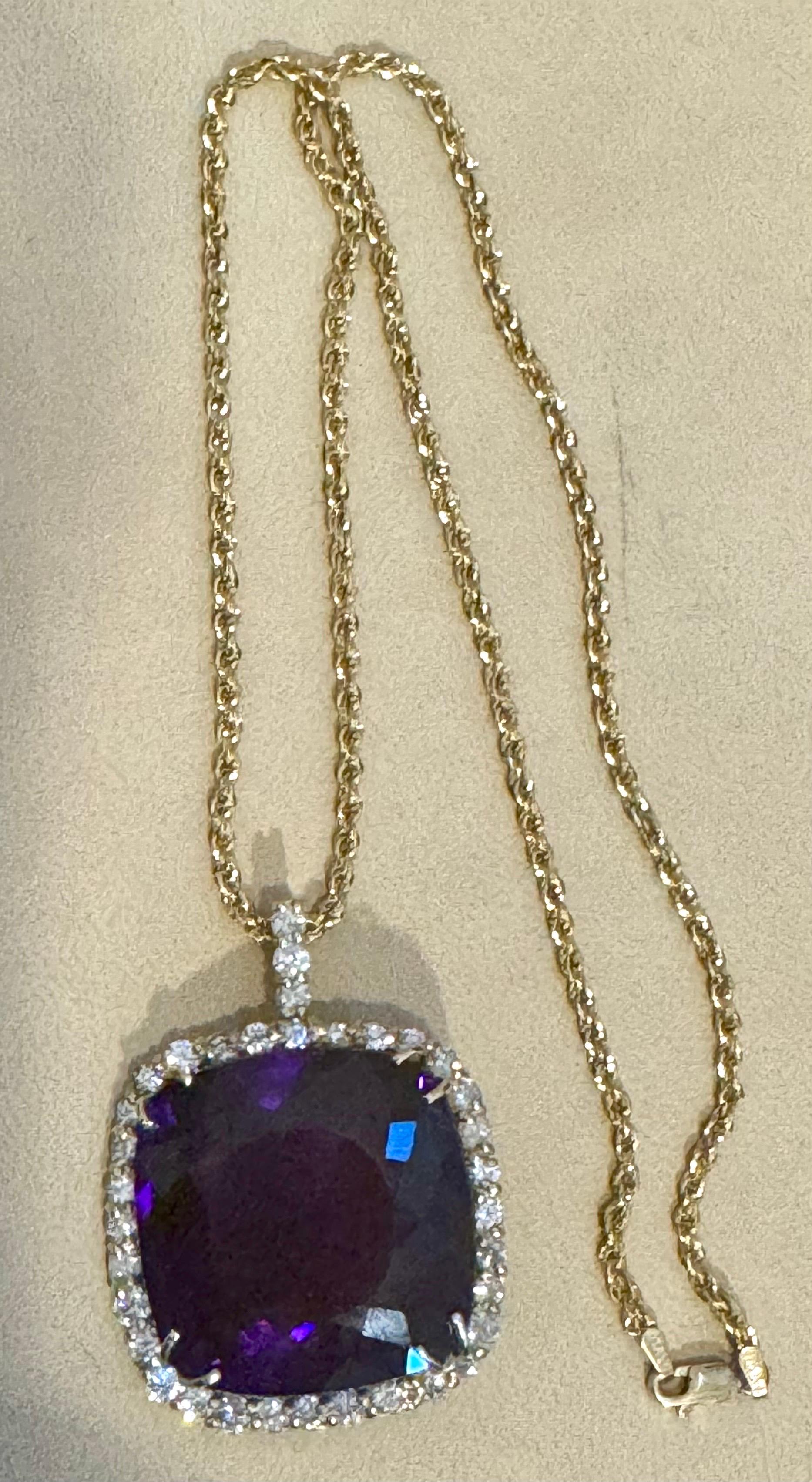 110Ct  Cushion Amethyst & 5 Ct Diamond Pendant Necklace 14 K Yellow Gold + Chain For Sale 3