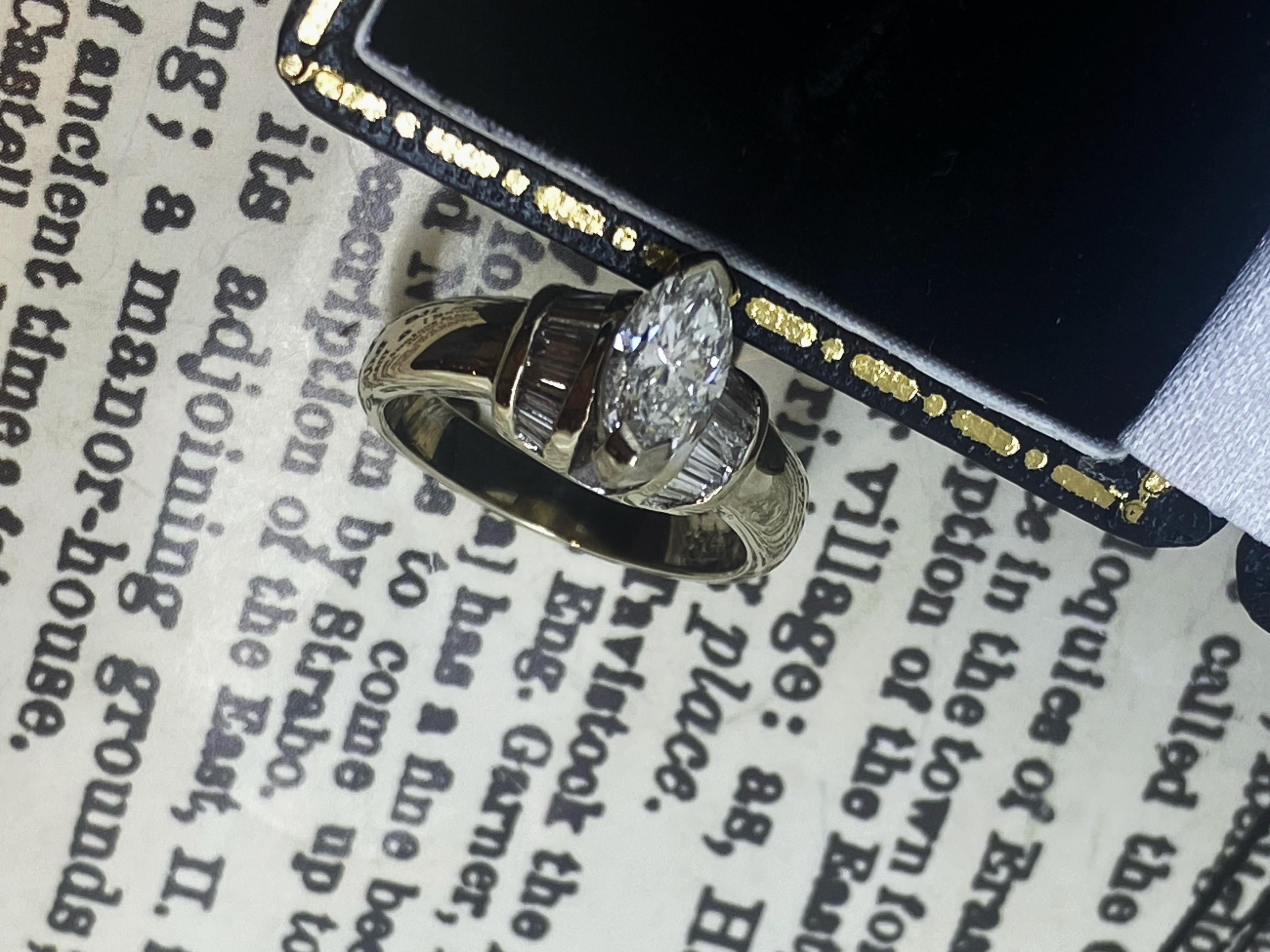 1.10ct Marquise & Baguette Cut Diamond Solitaire with Accents Ring in 18K Gold For Sale 1