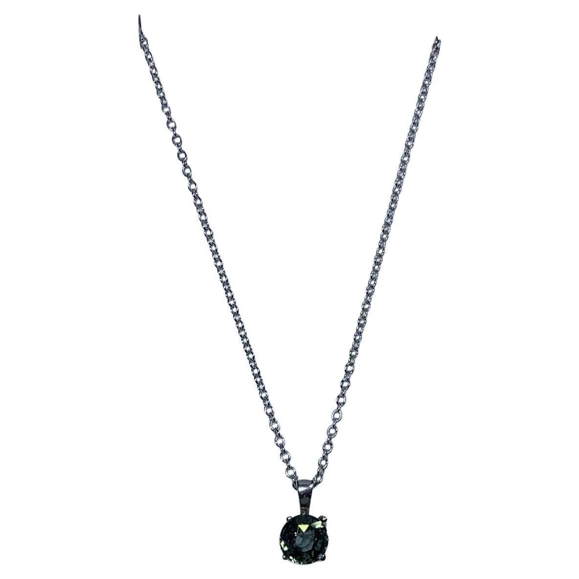 1.10ct teal sapphire pendant necklace 18k white gold For Sale