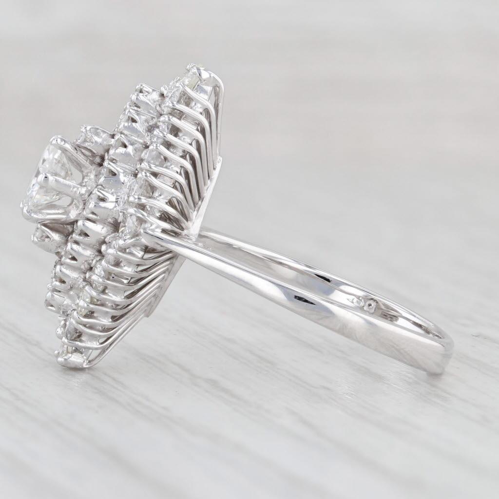 1.10ctw Diamante Redondo Marquesa Halo Anillo Oro Blanco 18k Tamaño 7 Compromiso en Bueno estado para la venta en McLeansville, NC