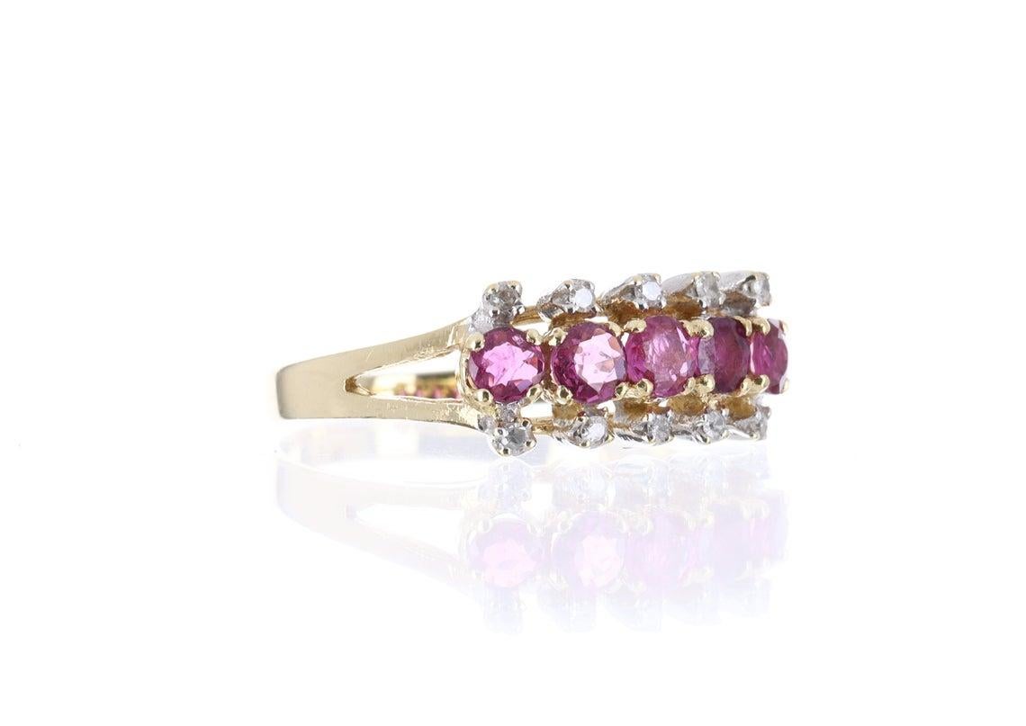 Art Déco Anello da cocktail con rubino naturale e diamanti in stile Art Deco da 1,10tcw 14K in vendita
